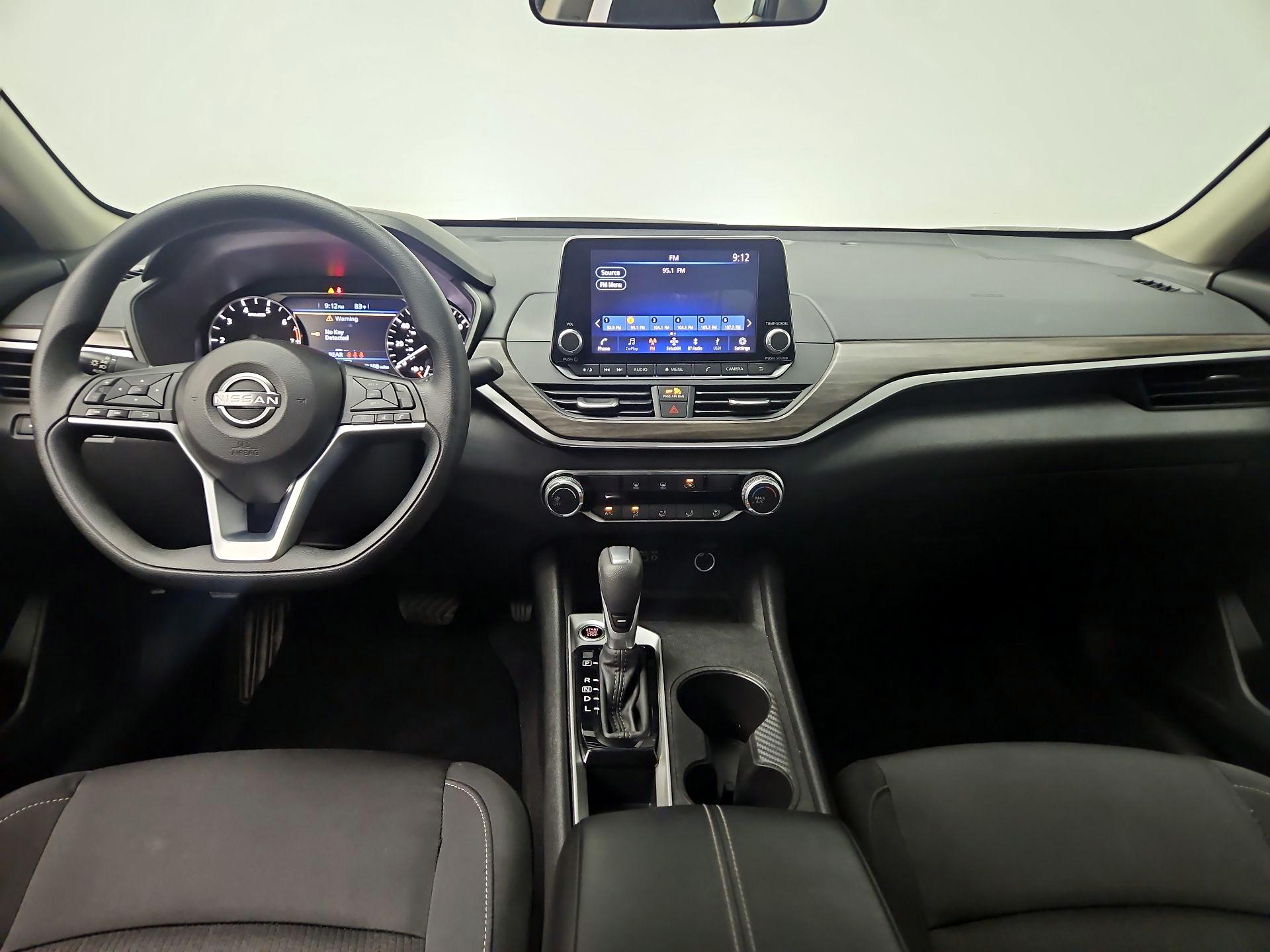 Thumbnail: 2025 Nissan Altima - 9