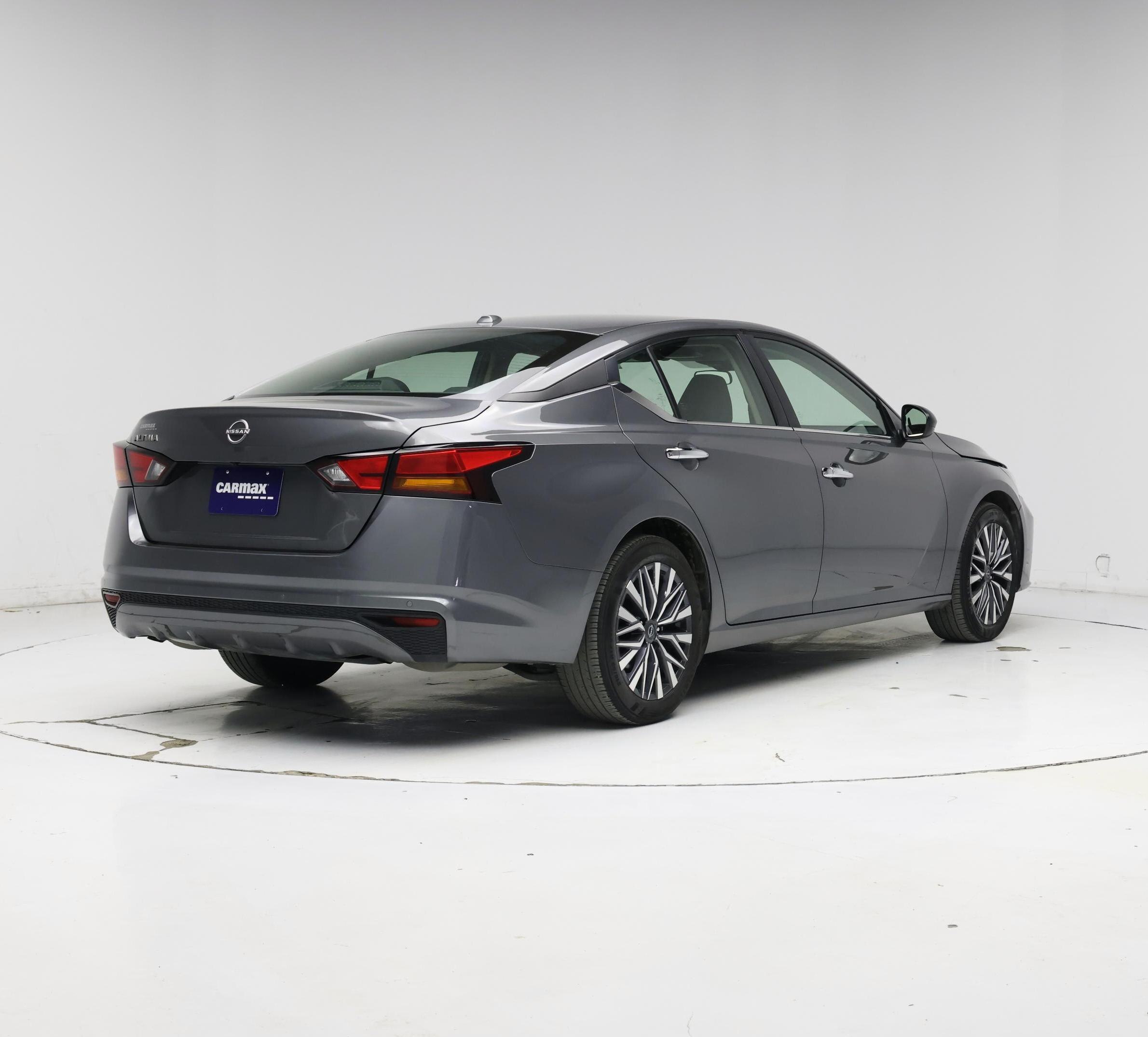 Thumbnail: 2025 Nissan Altima - 8