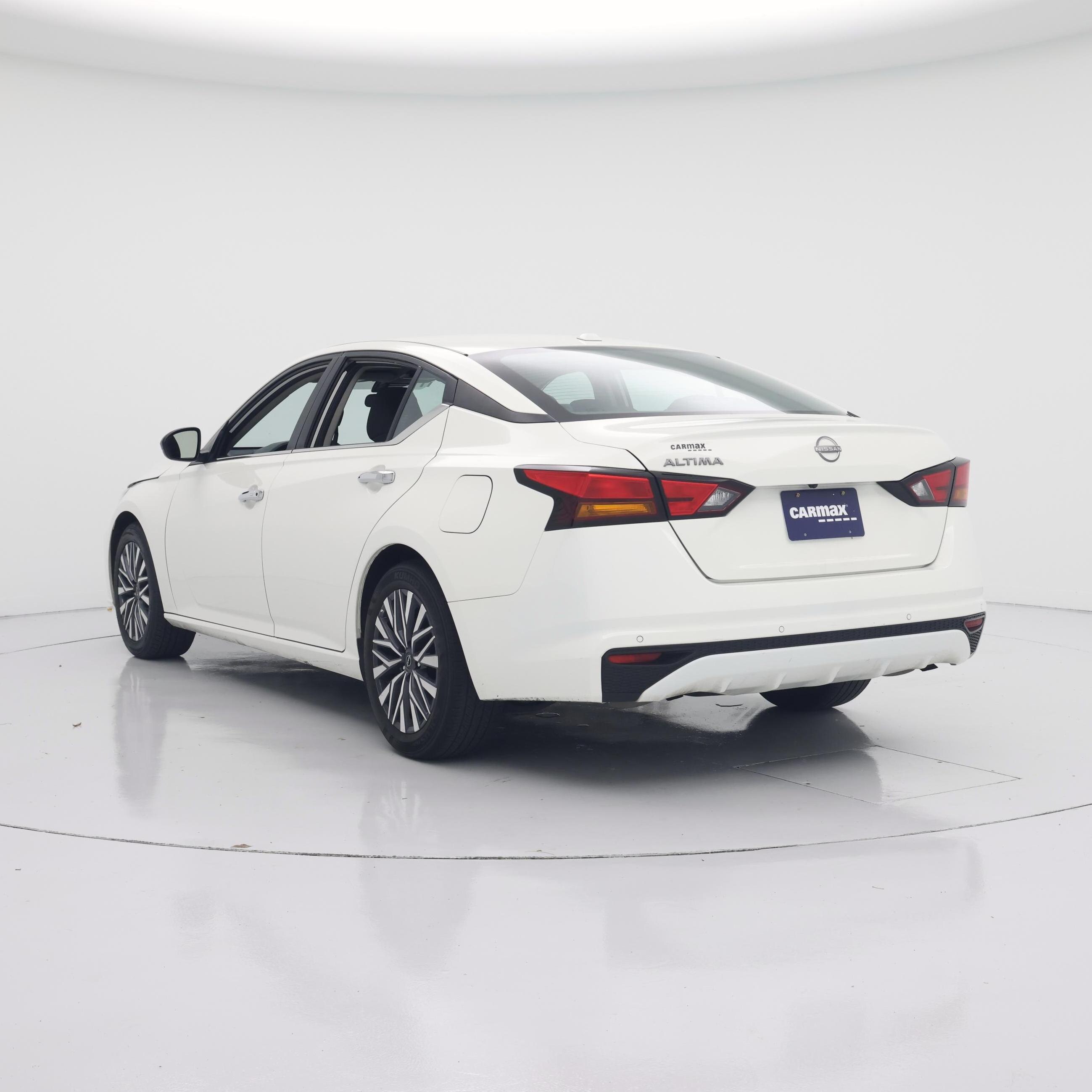 Thumbnail: 2025 Nissan Altima - 2