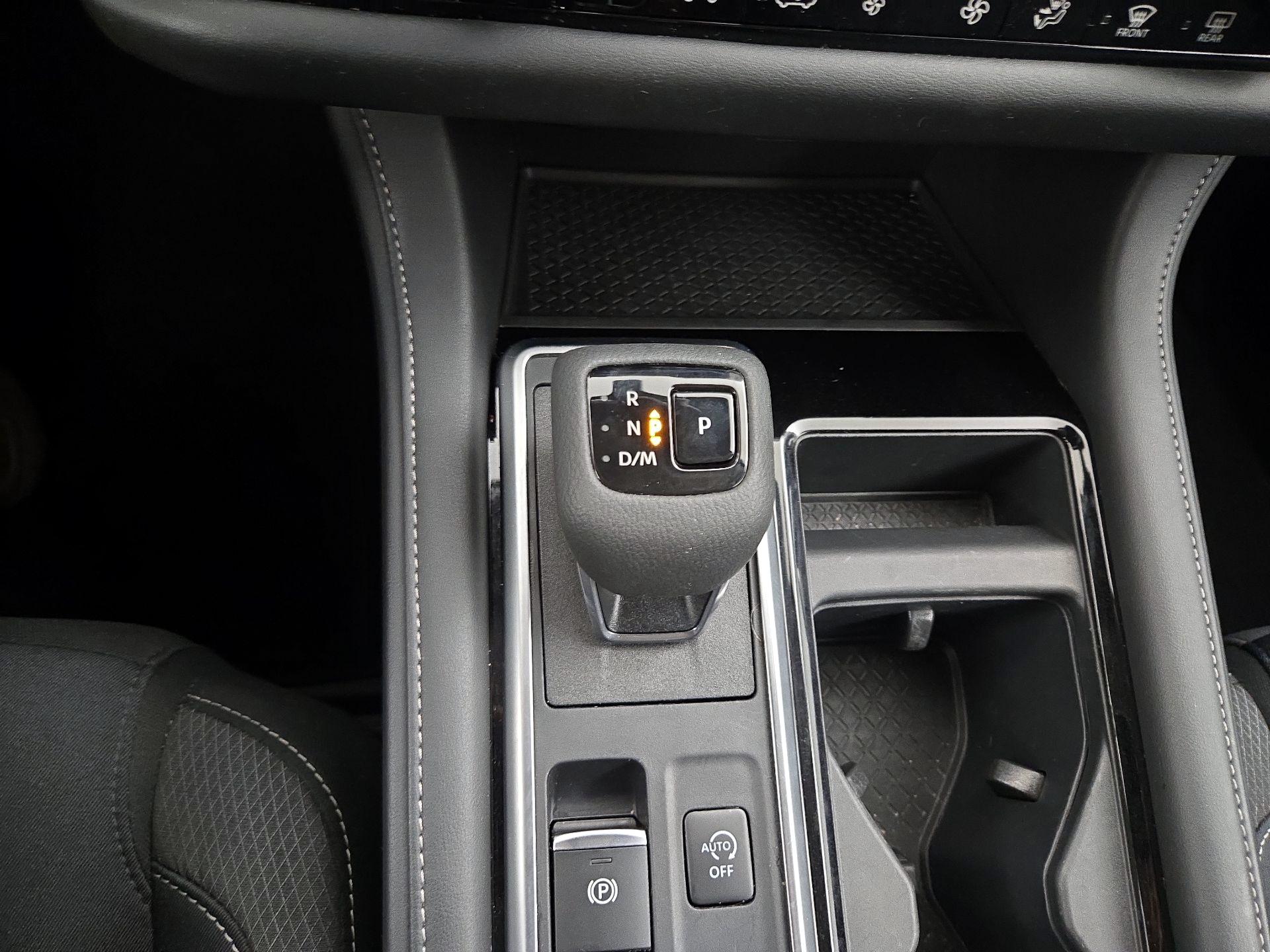 Thumbnail: 2025 Nissan Pathfinder - 17