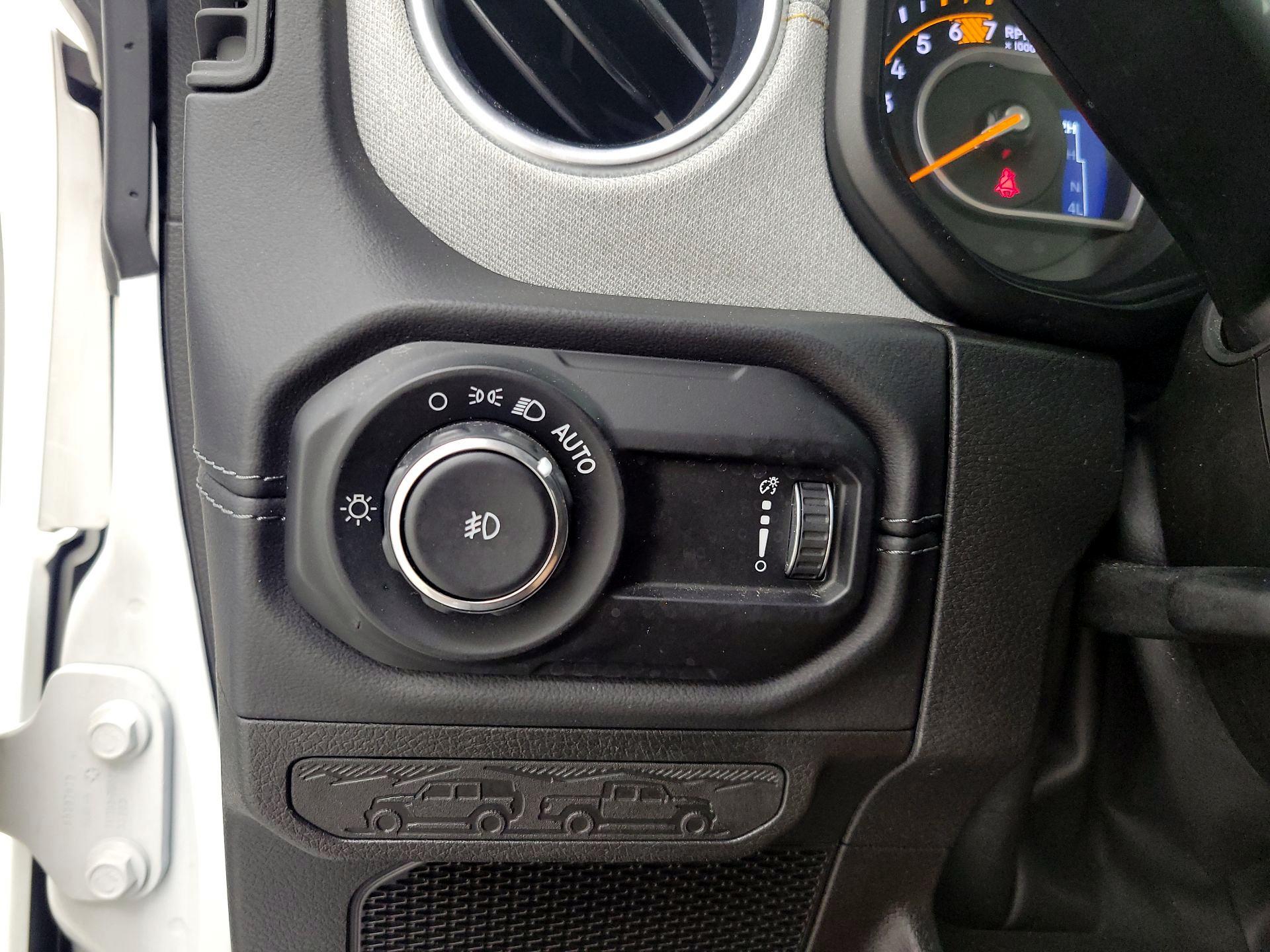 Thumbnail: 2025 Jeep Wrangler - 13