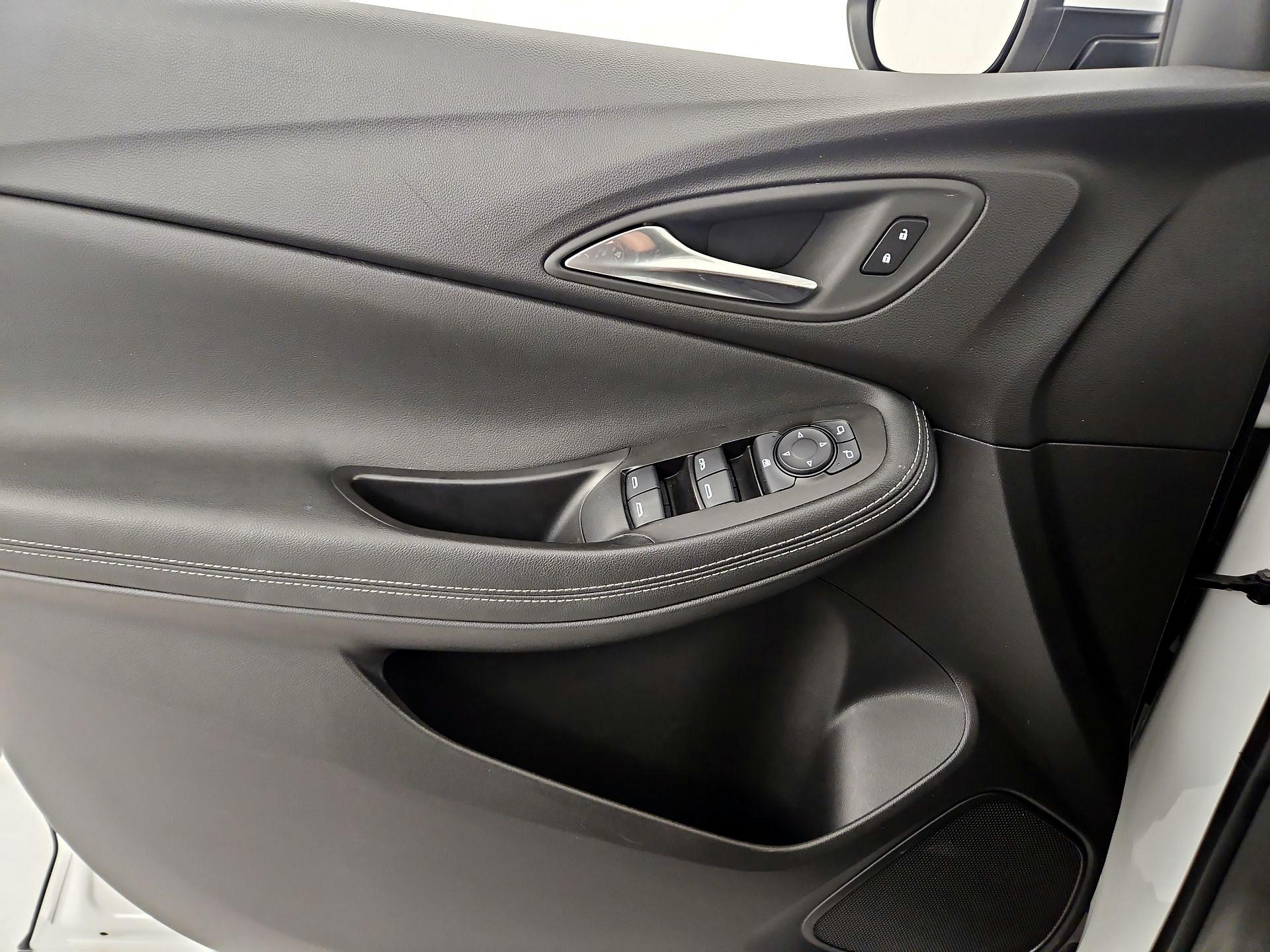 Thumbnail: 2025 Buick Encore GX - 12