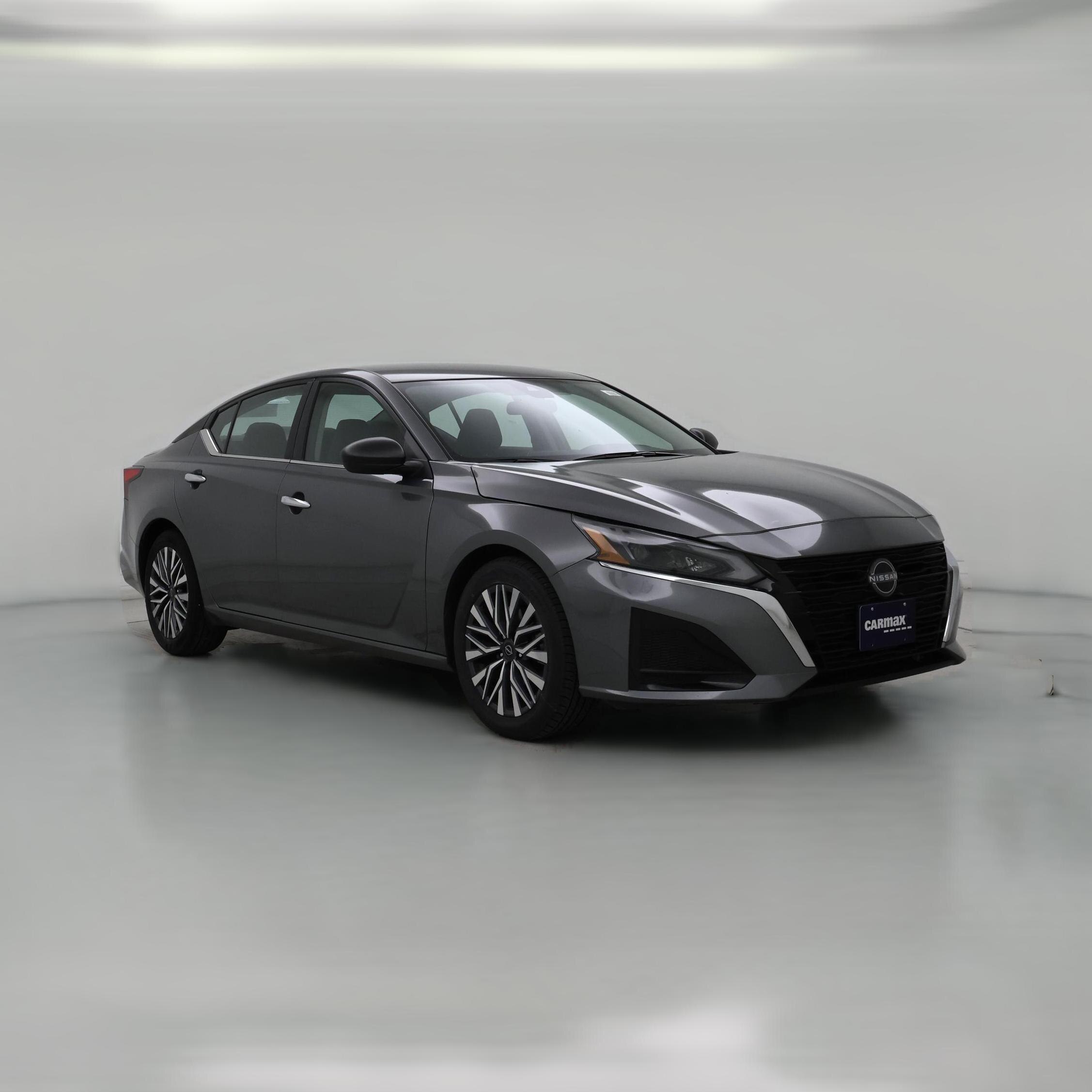 Thumbnail: 2025 Nissan Altima - 1