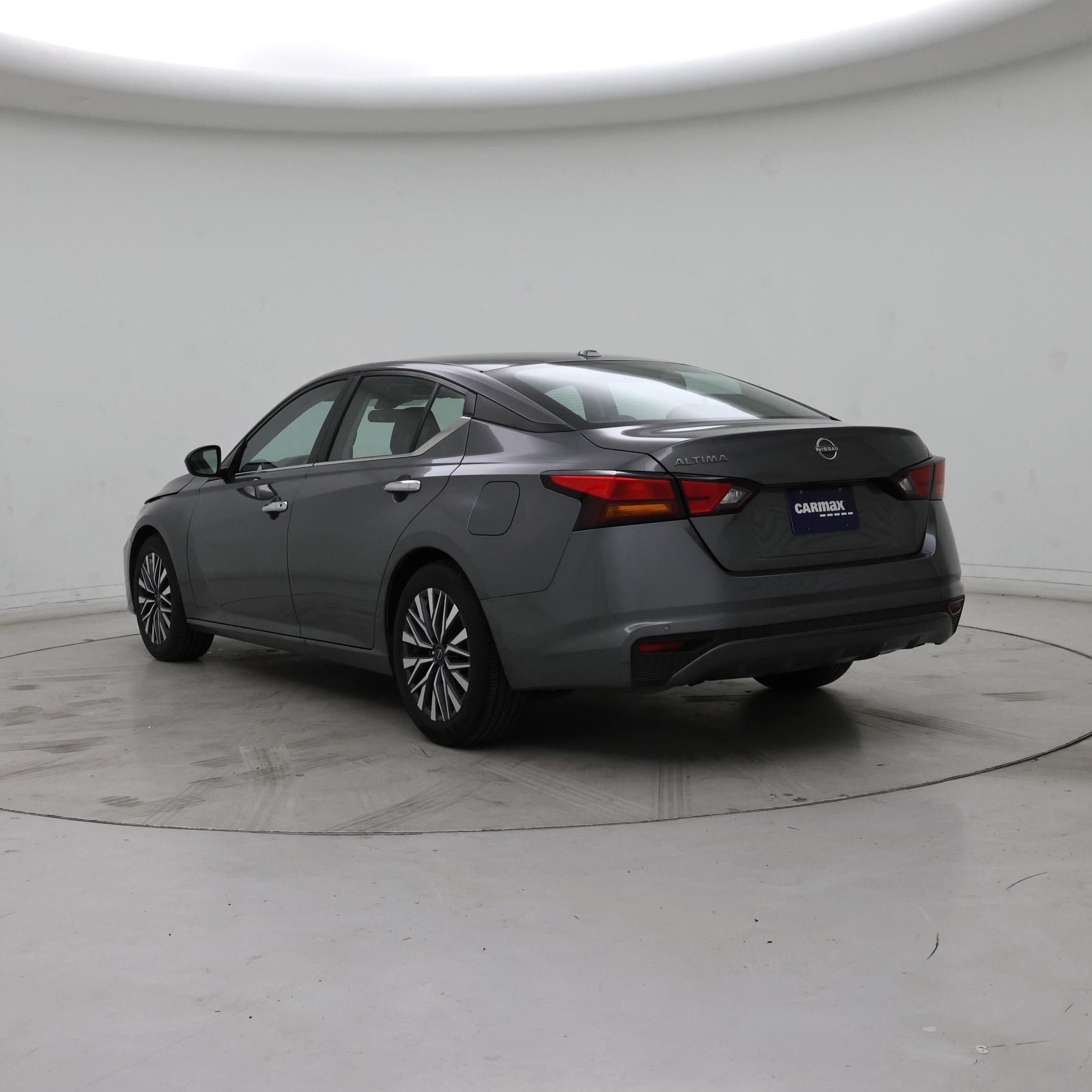 Thumbnail: 2025 Nissan Altima - 2