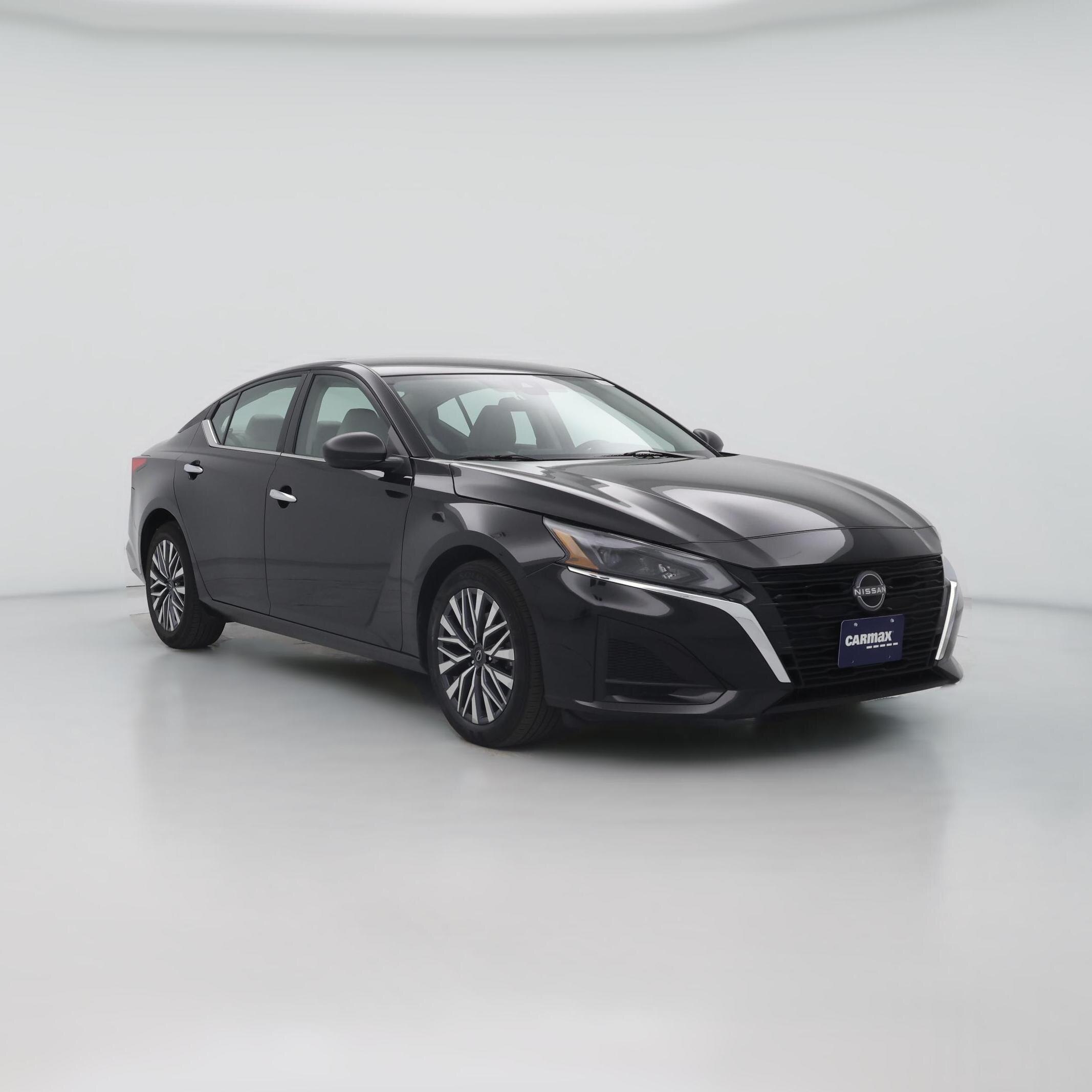 Thumbnail: 2025 Nissan Altima - 1