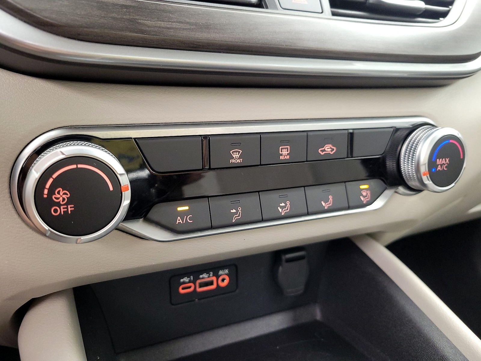 2025 Nissan Altima SV - Photo 17