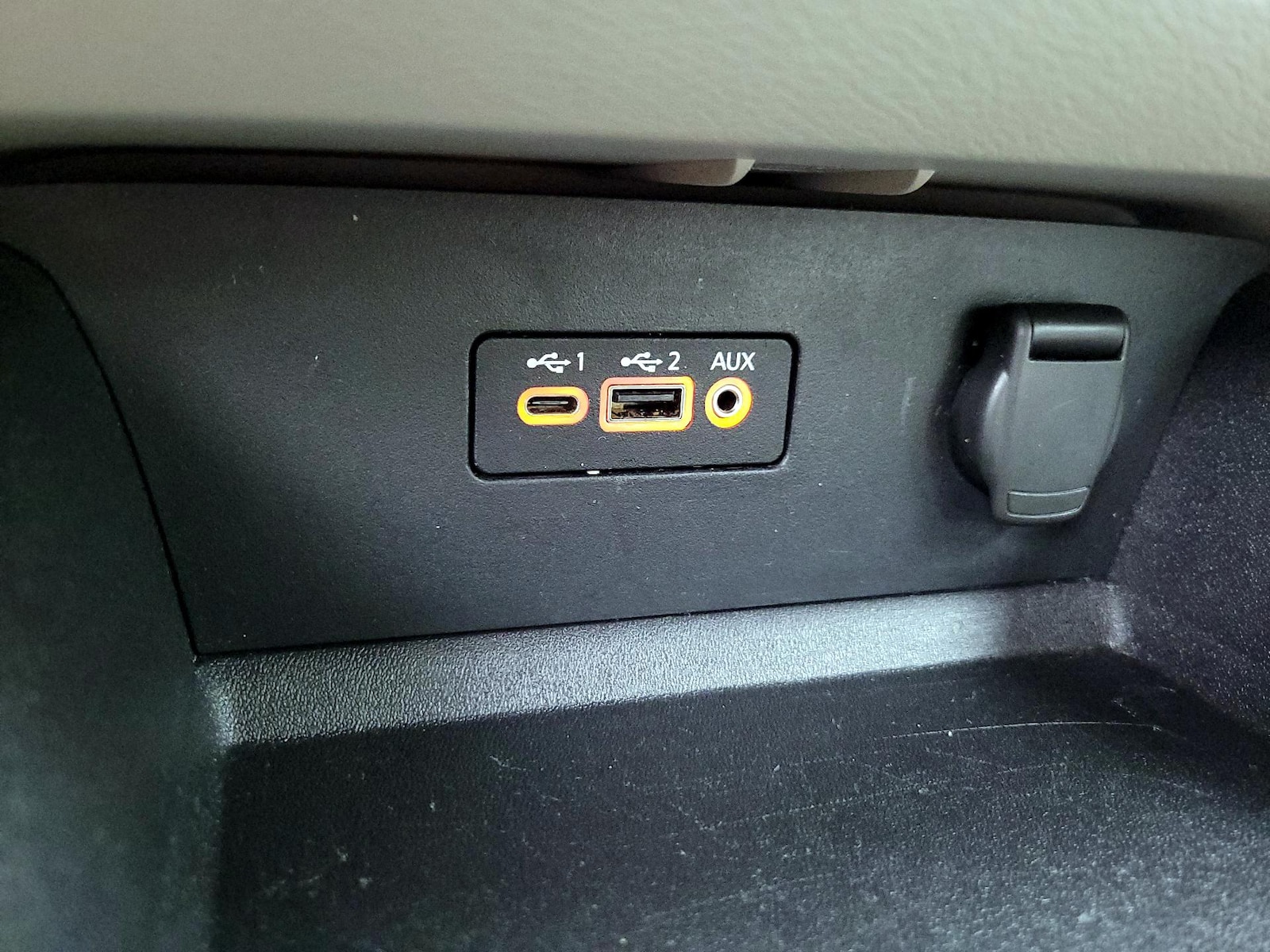 2025 Nissan Altima SV - Photo 19