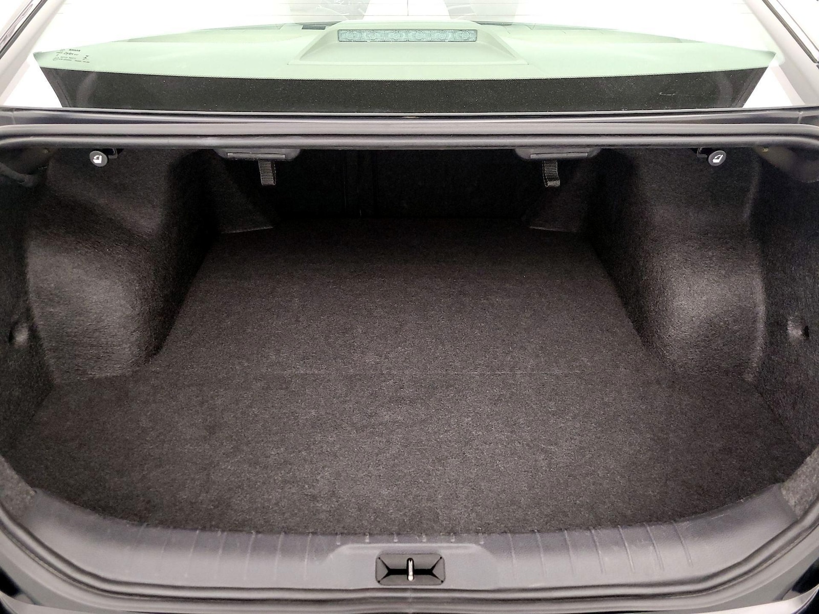 2025 Nissan Altima SV - Photo 21