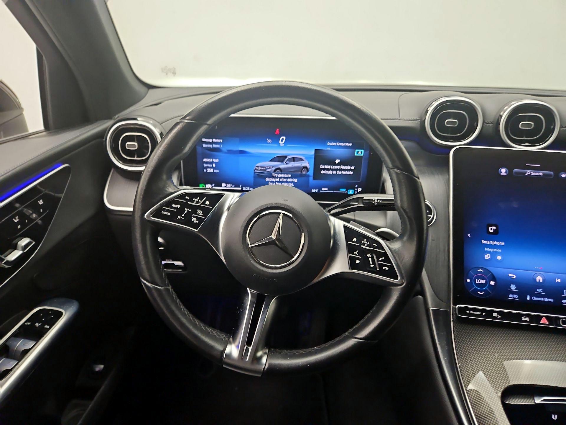 Thumbnail: 2024 Mercedes-Benz GLC - 10