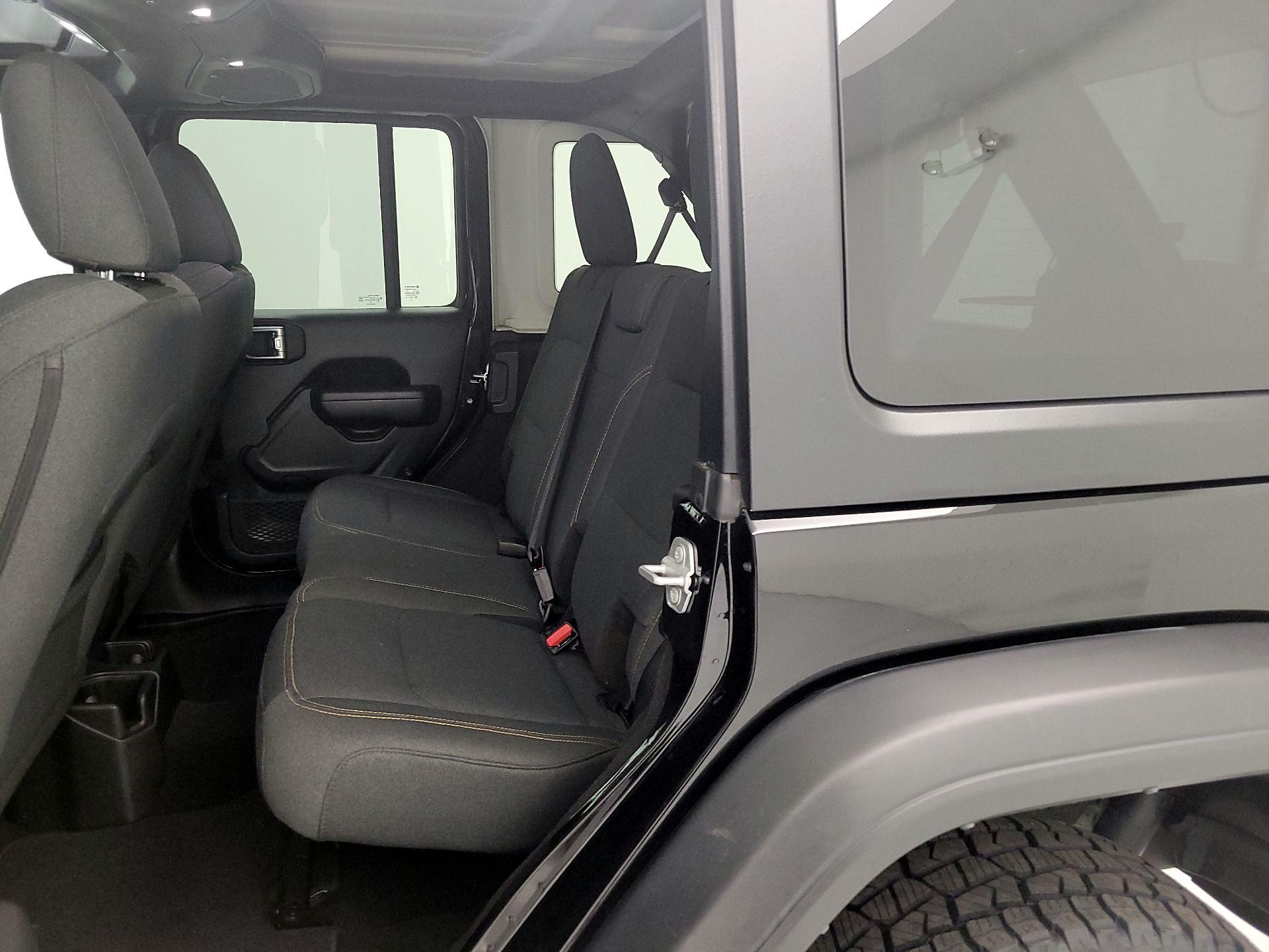 Thumbnail: 2025 Jeep Wrangler - 19