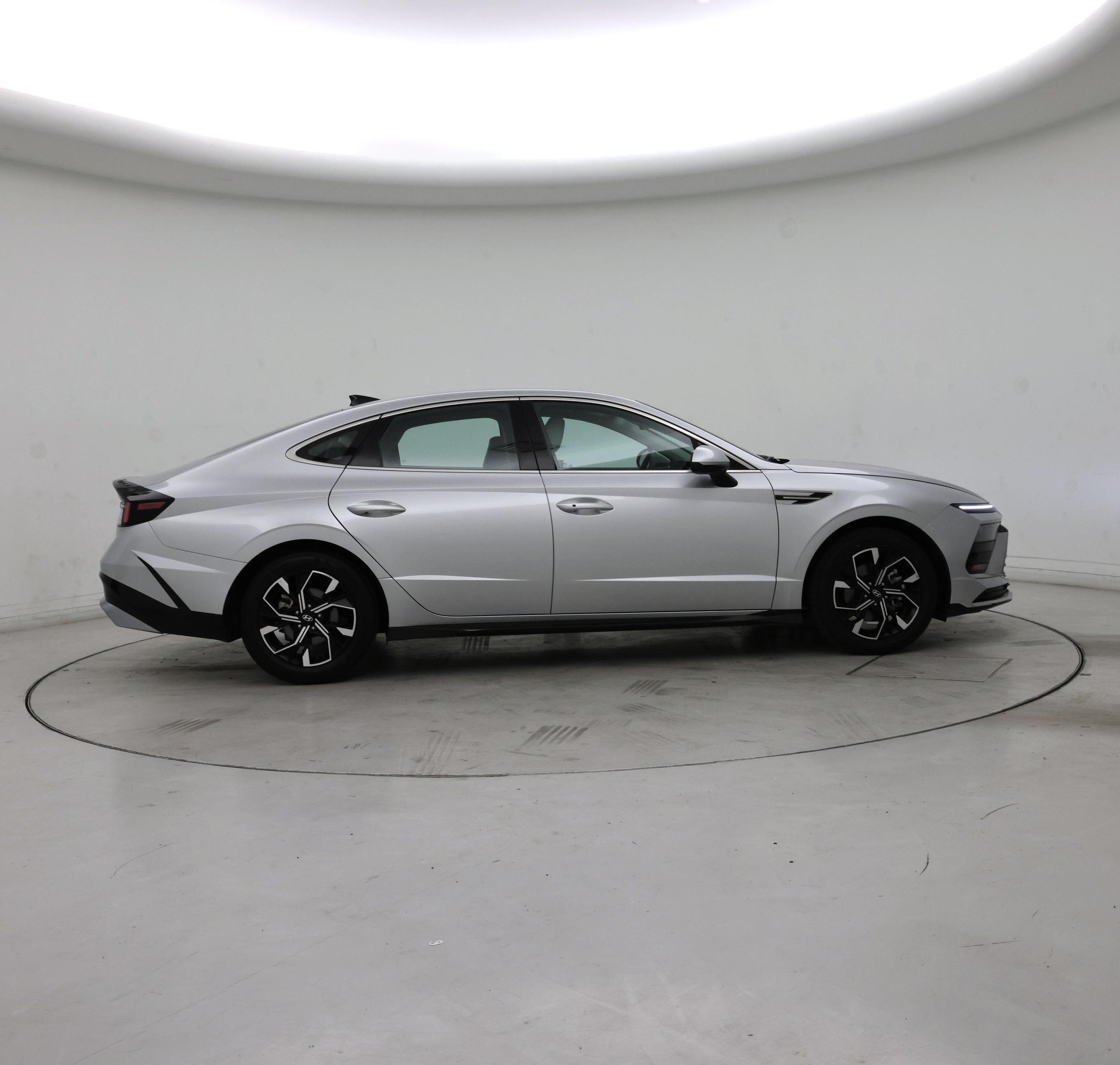Thumbnail: 2025 Hyundai Sonata - 7