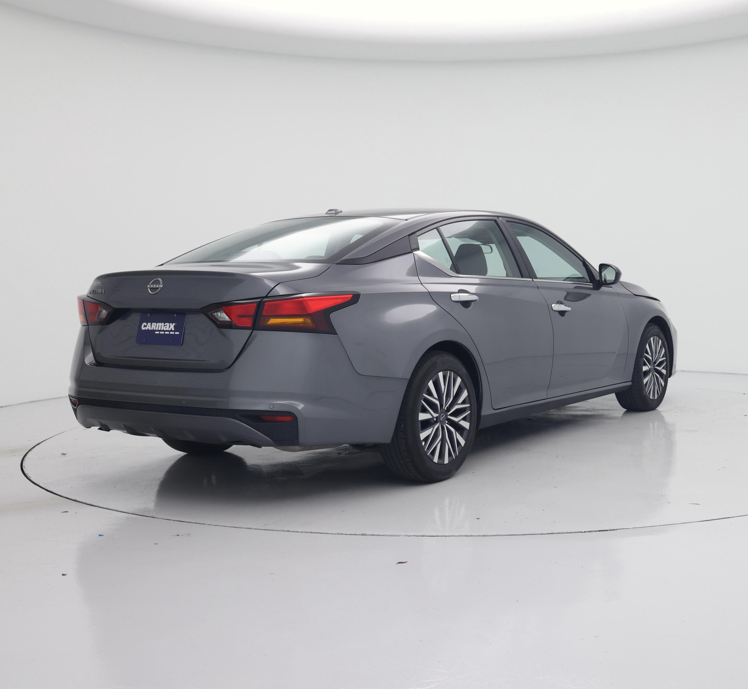 Thumbnail: 2025 Nissan Altima - 8