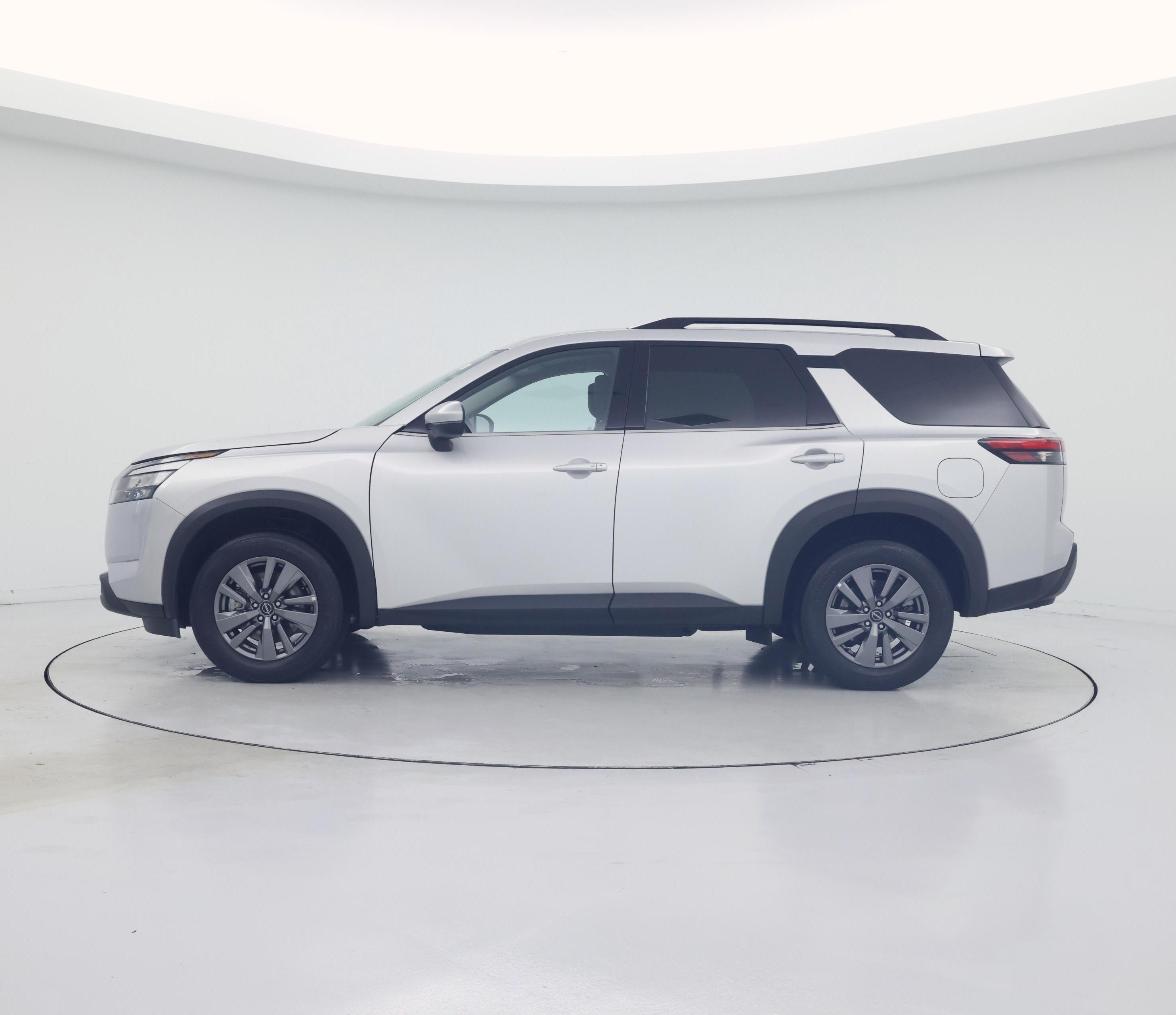 Thumbnail: 2025 Nissan Pathfinder - 3