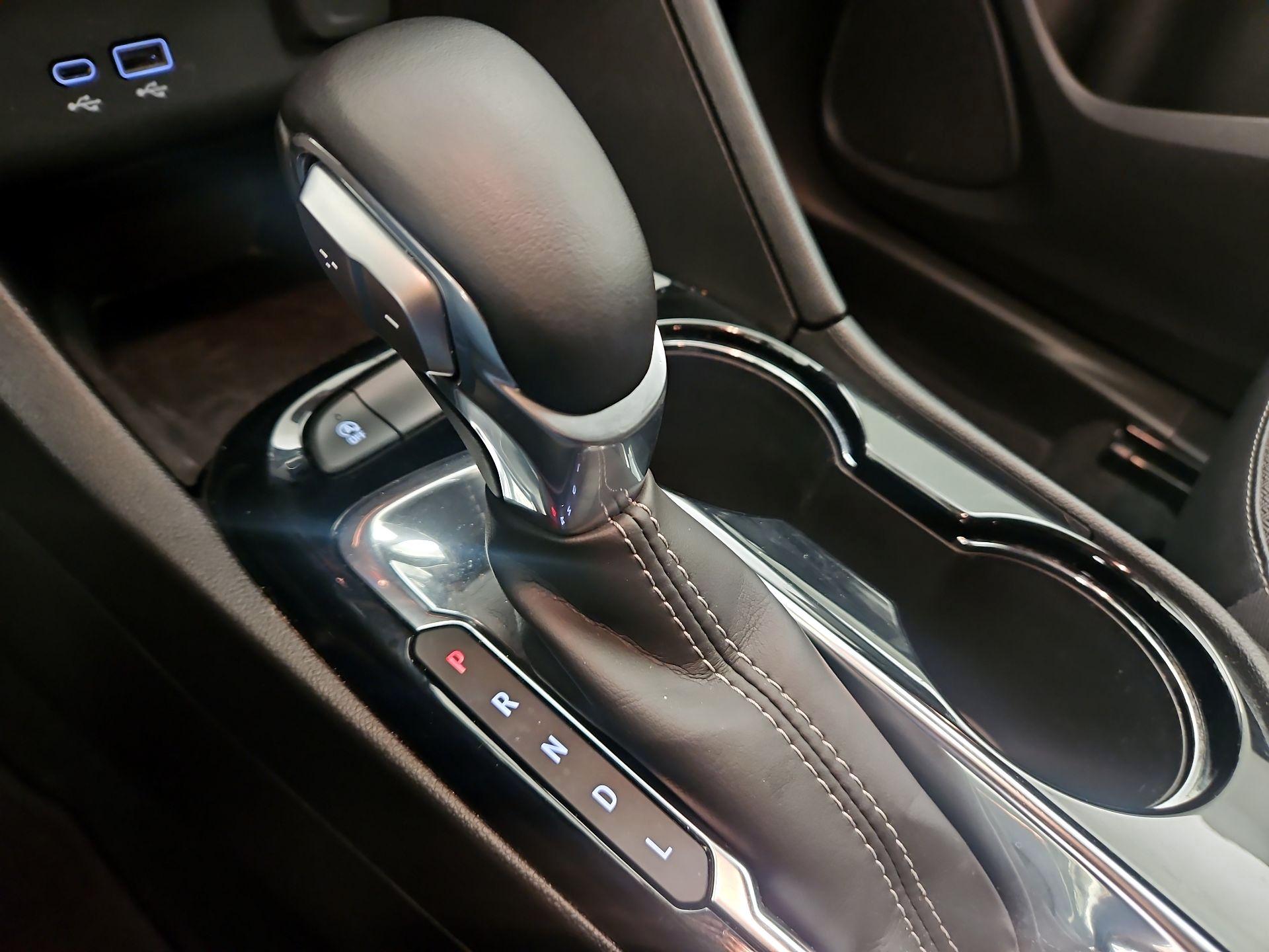 Thumbnail: 2025 Buick Encore GX - 17