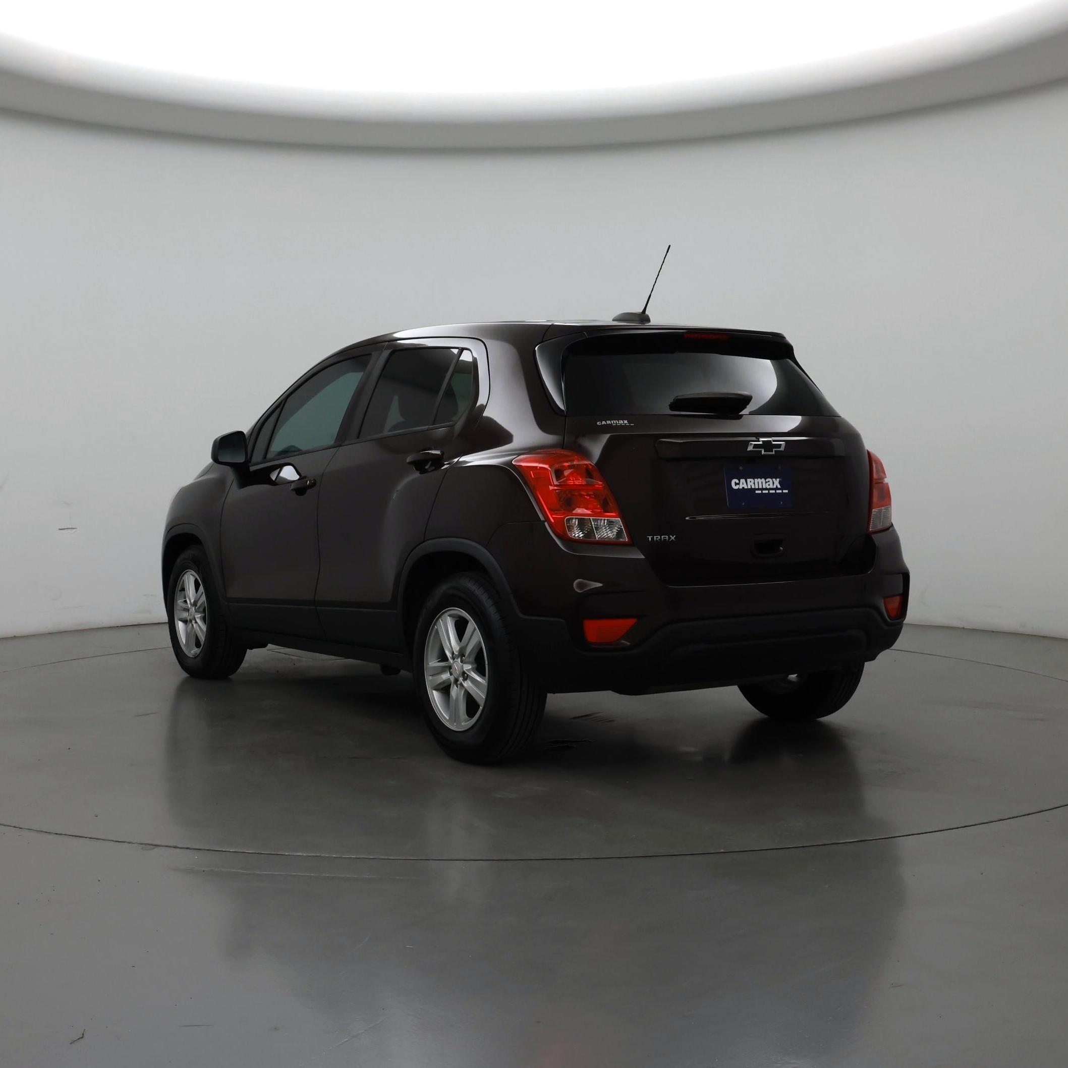 Thumbnail: 2021 Chevrolet Trax - 2