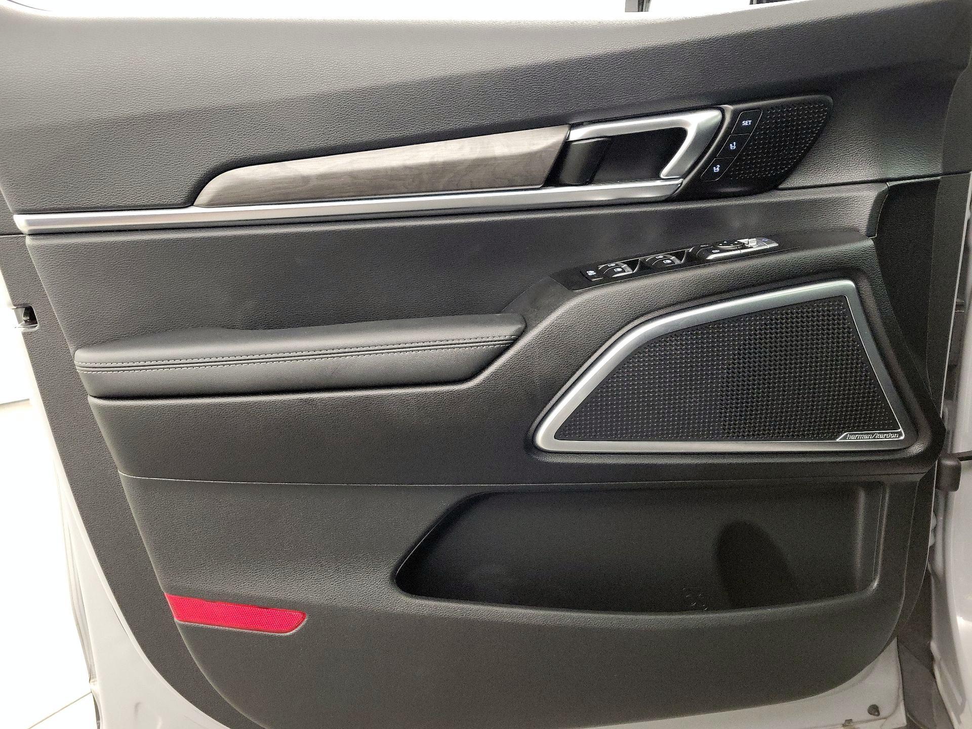 Thumbnail: 2023 Kia Telluride - 12