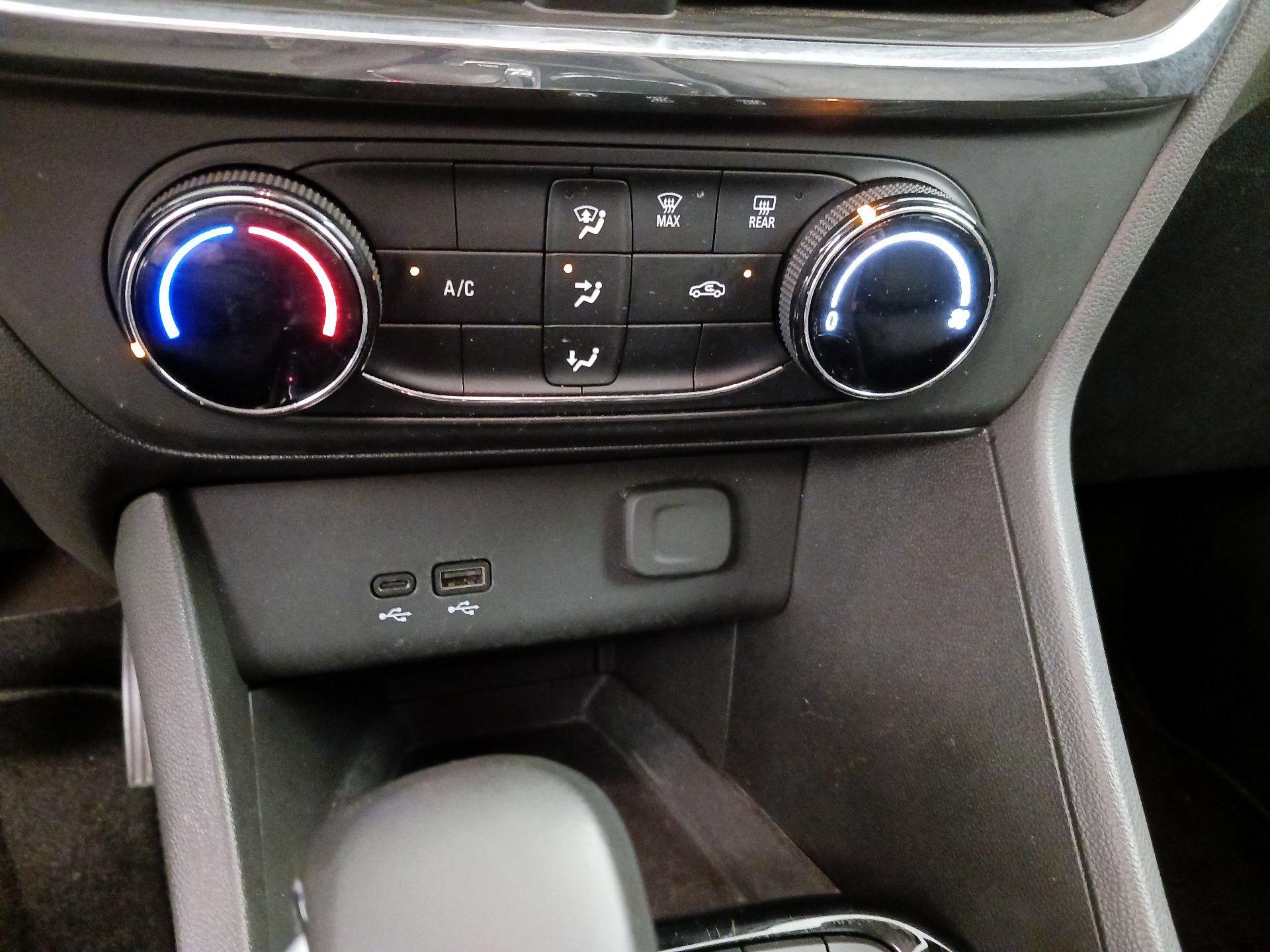 Thumbnail: 2025 Buick Encore GX - 16