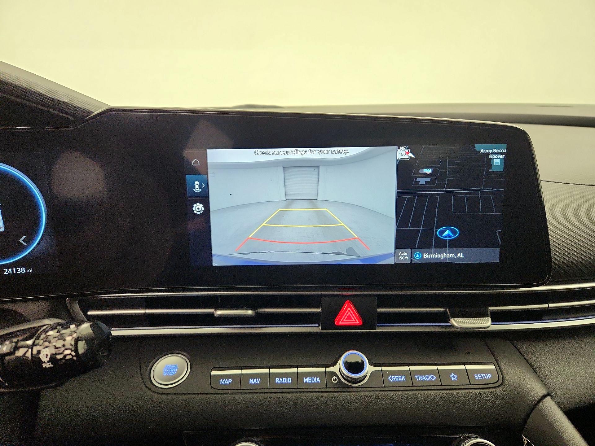 Thumbnail: 2025 Hyundai Elantra - 15