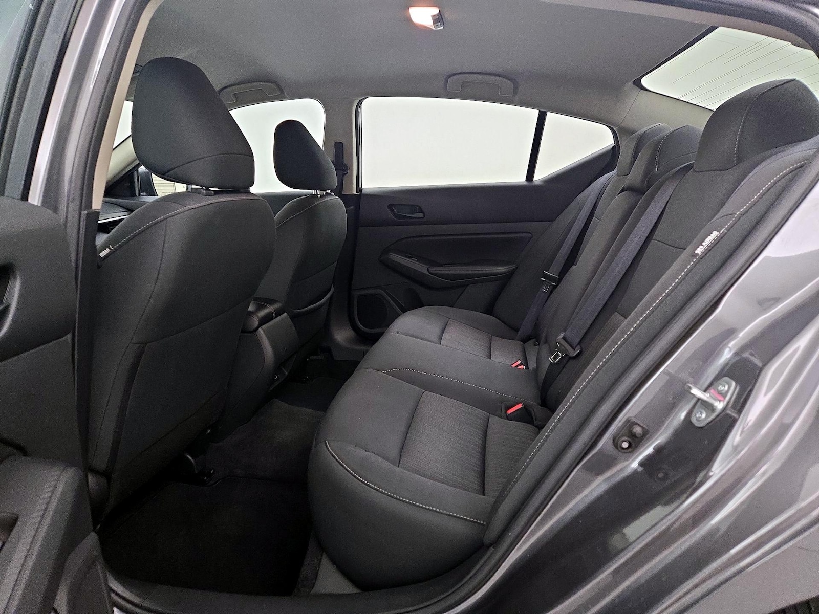 2025 Nissan Altima SV - Photo 20