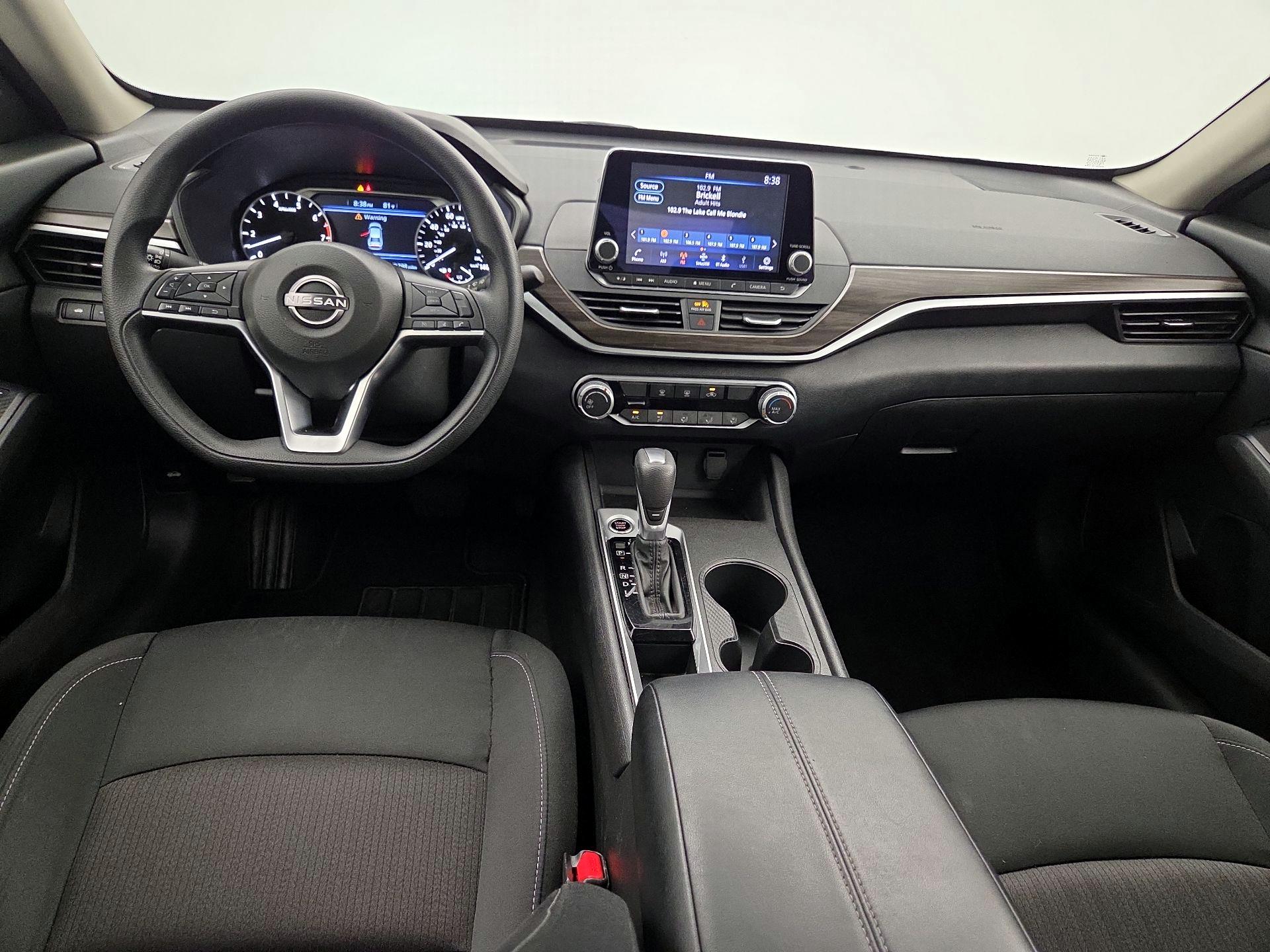 Thumbnail: 2025 Nissan Altima - 9