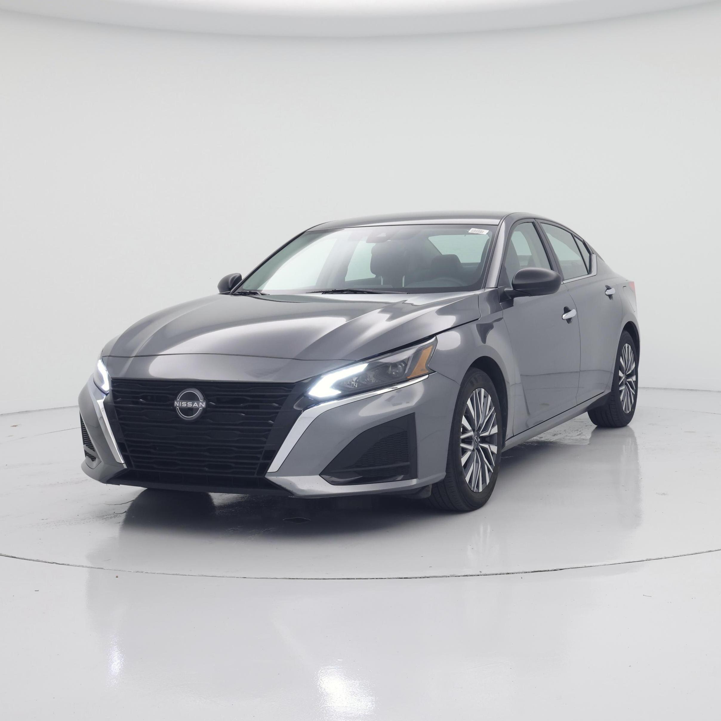 Thumbnail: 2025 Nissan Altima - 4