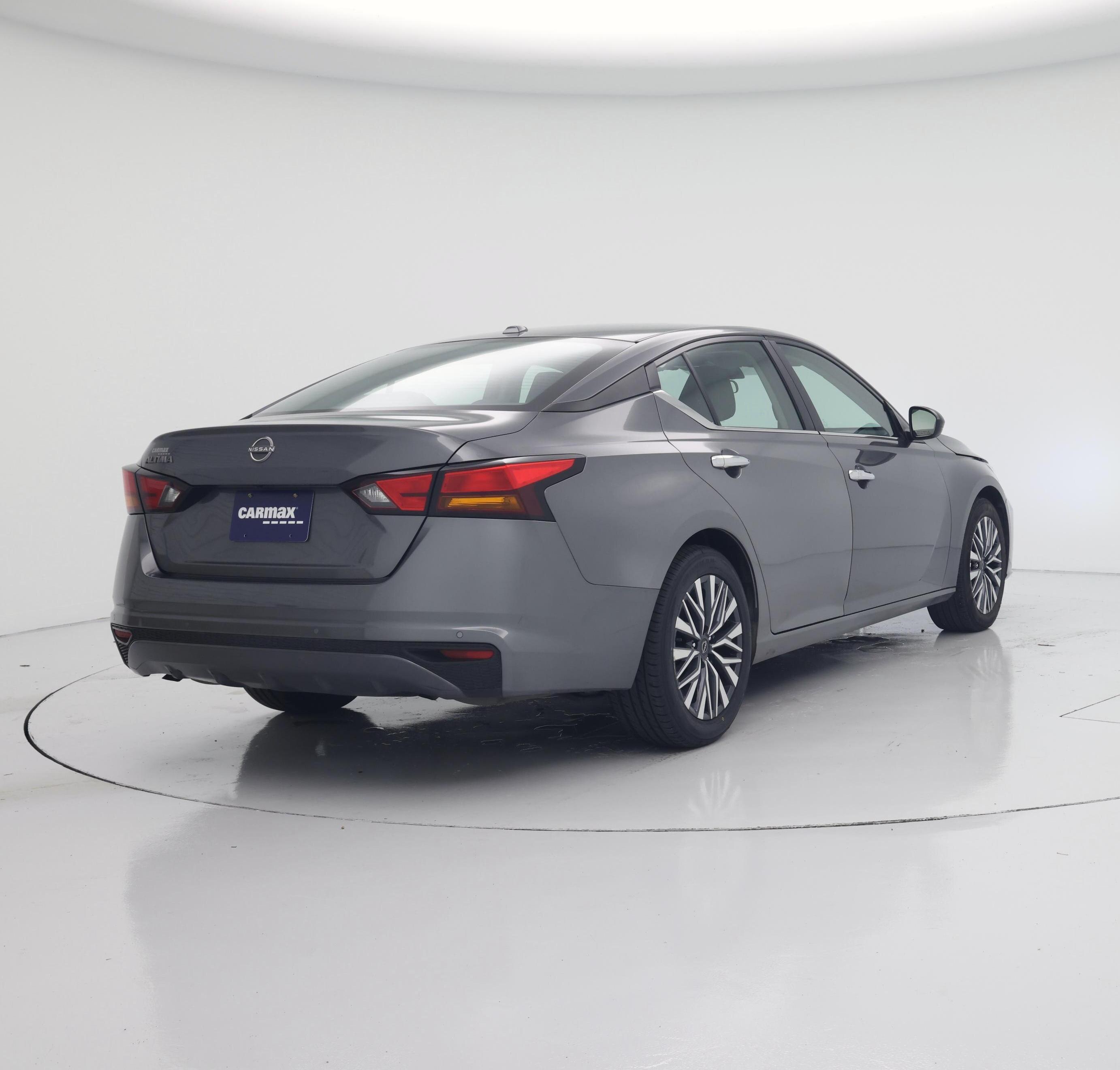 Thumbnail: 2025 Nissan Altima - 8