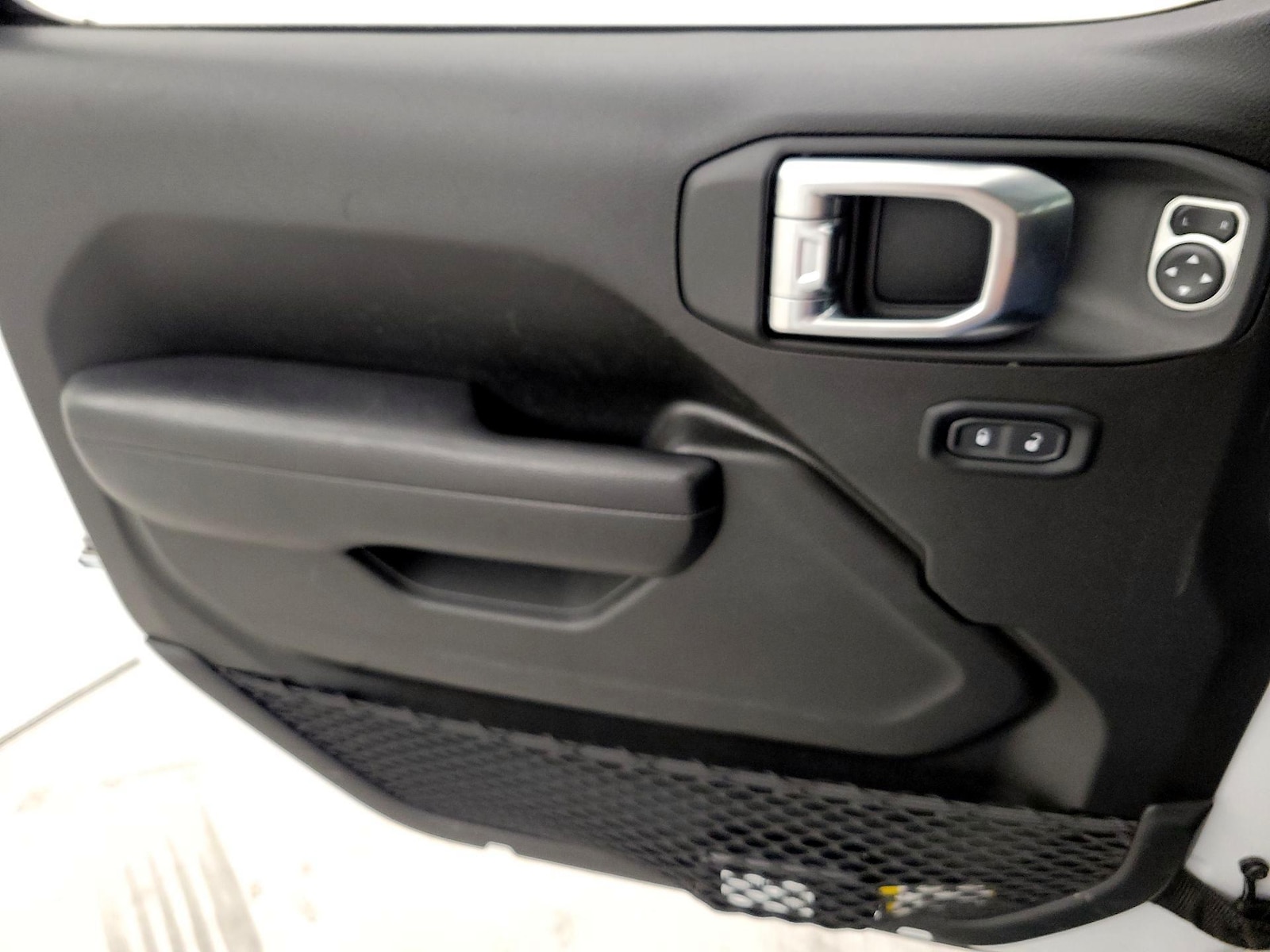 2025 Jeep Wrangler 4-Door Sport S - Photo 13