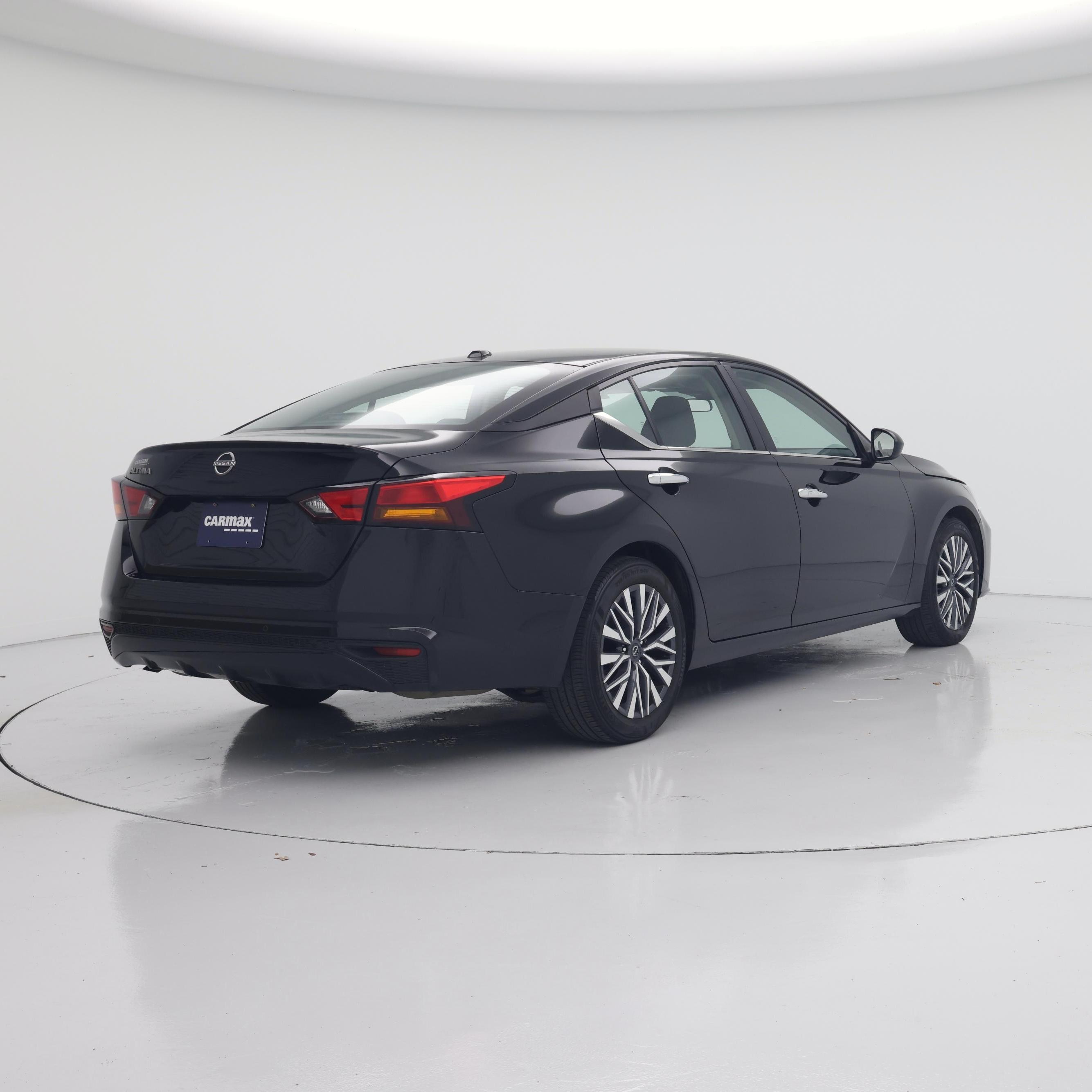 Thumbnail: 2025 Nissan Altima - 8