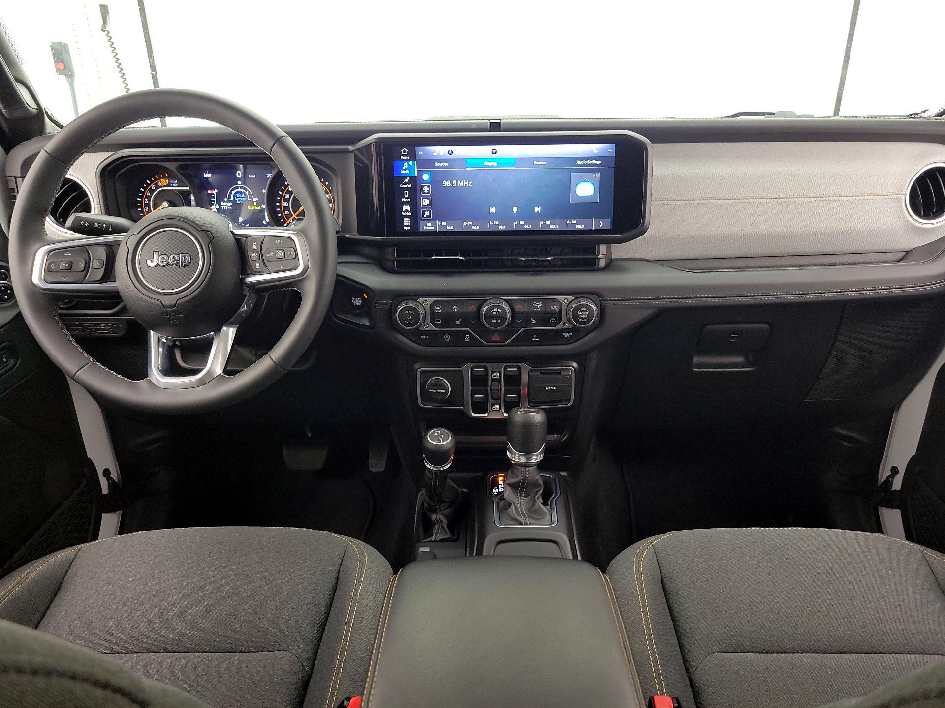 Thumbnail: 2025 Jeep Wrangler - 9