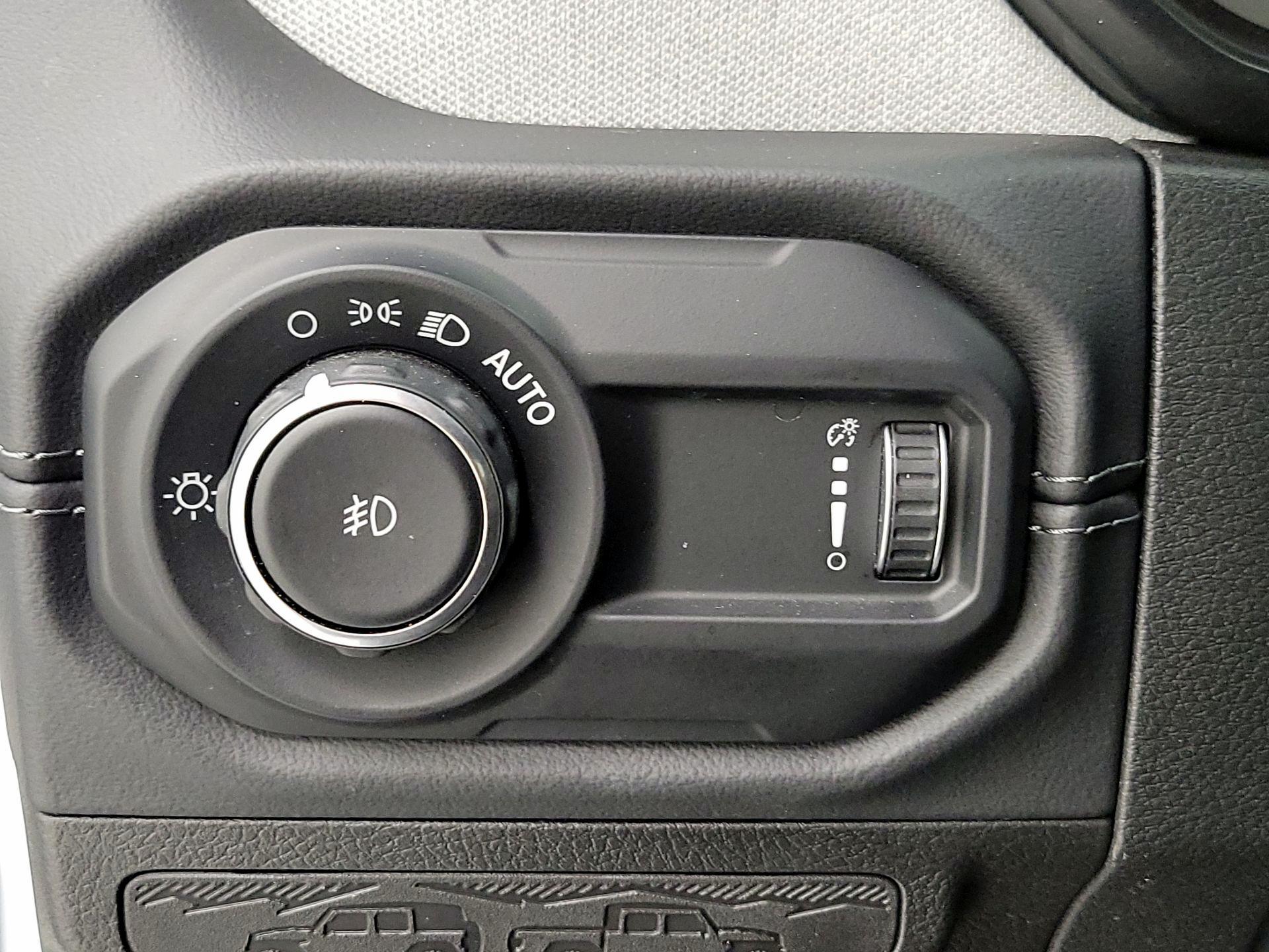 Thumbnail: 2025 Jeep Wrangler - 13