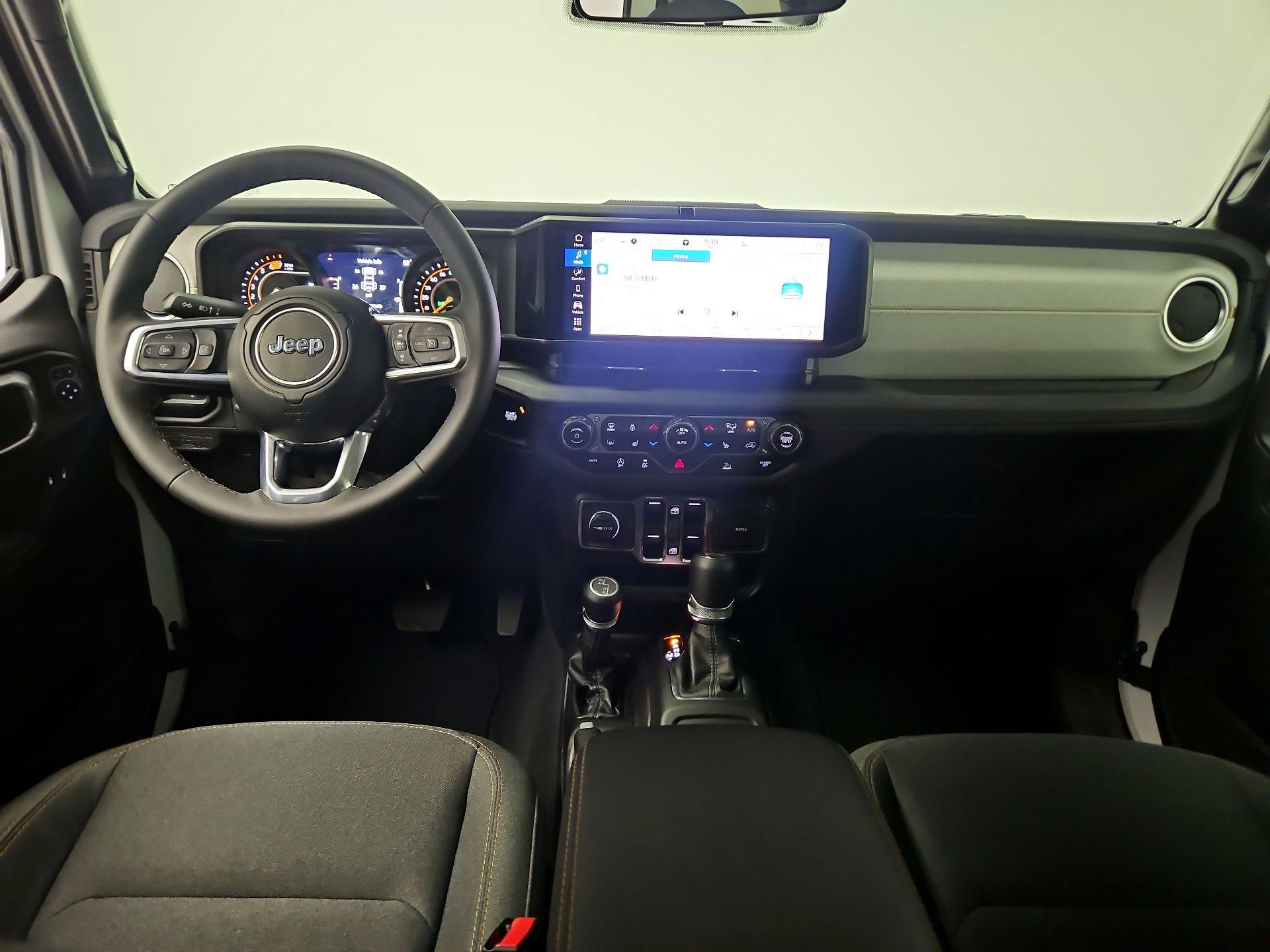 Thumbnail: 2025 Jeep Wrangler - 9