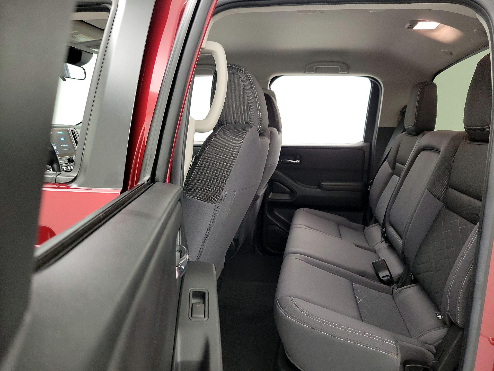 Thumbnail: 2025 Nissan Frontier - 19