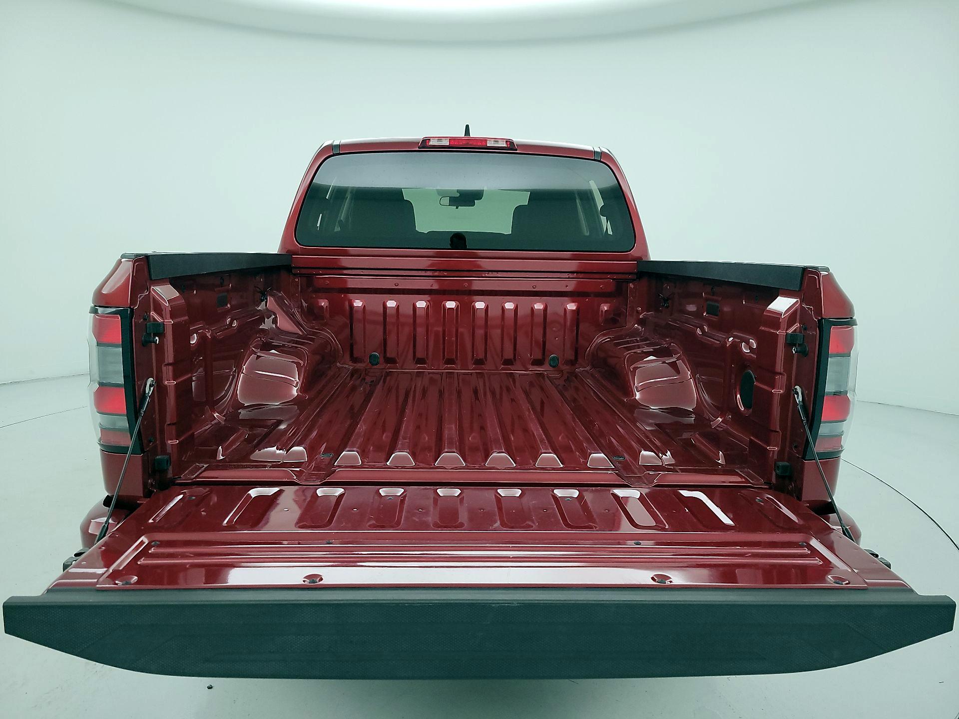 Thumbnail: 2025 Nissan Frontier - 20