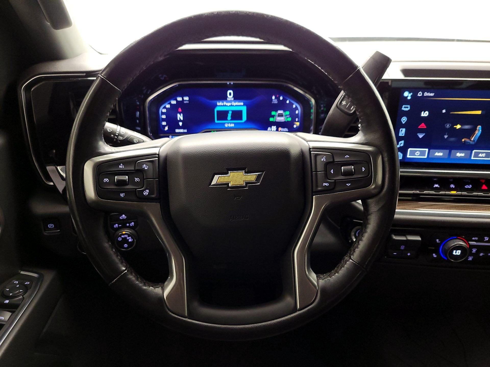 Thumbnail: 2022 Chevrolet Silverado 1500 - 10