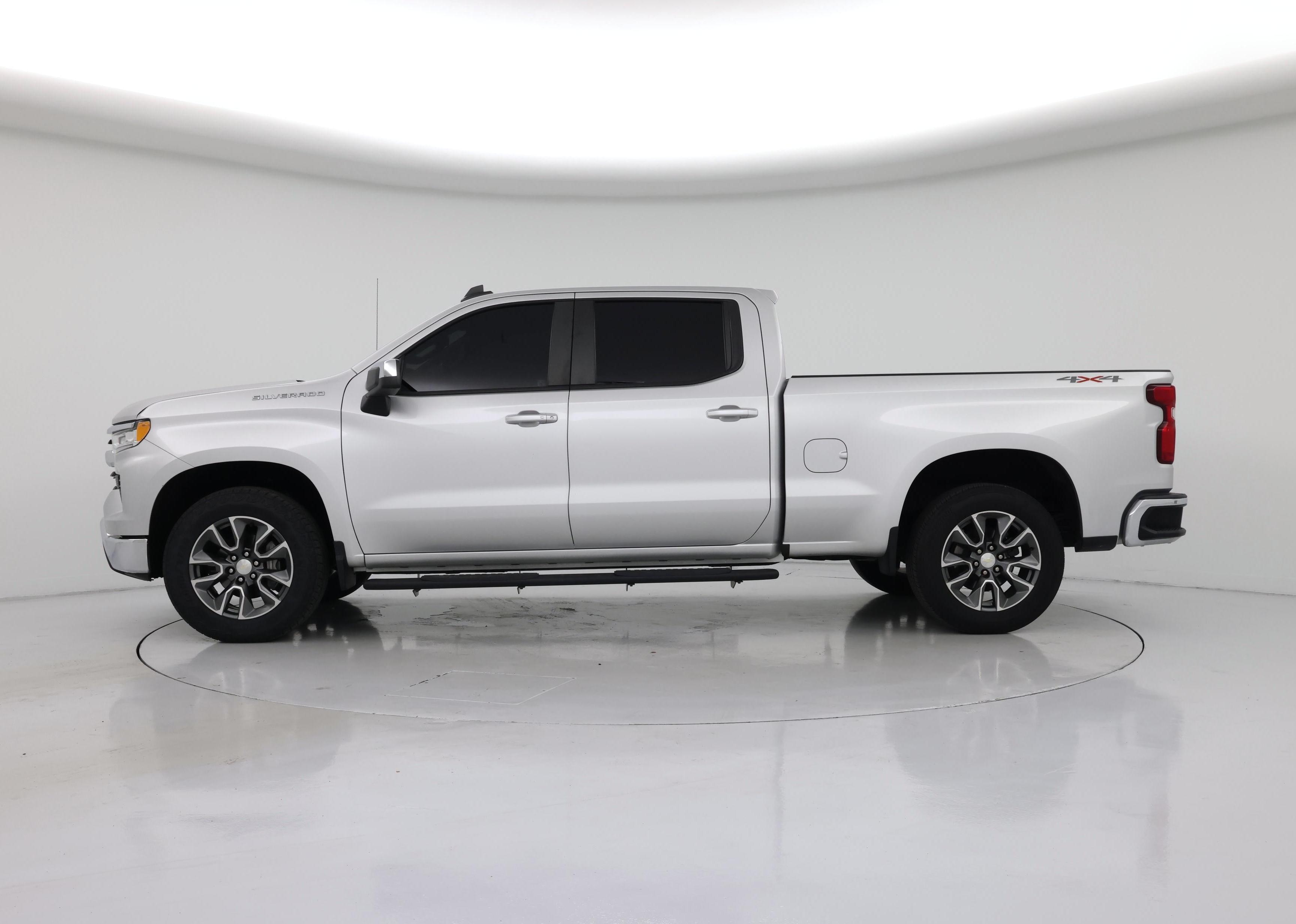 Thumbnail: 2022 Chevrolet Silverado 1500 - 3