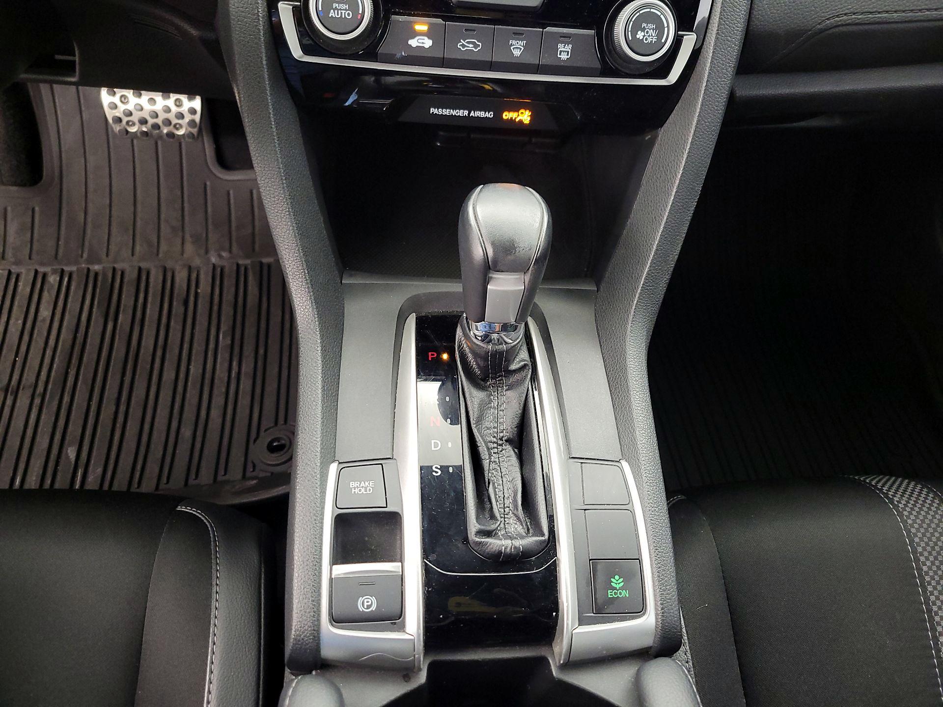 Thumbnail: 2019 Honda Civic - 17