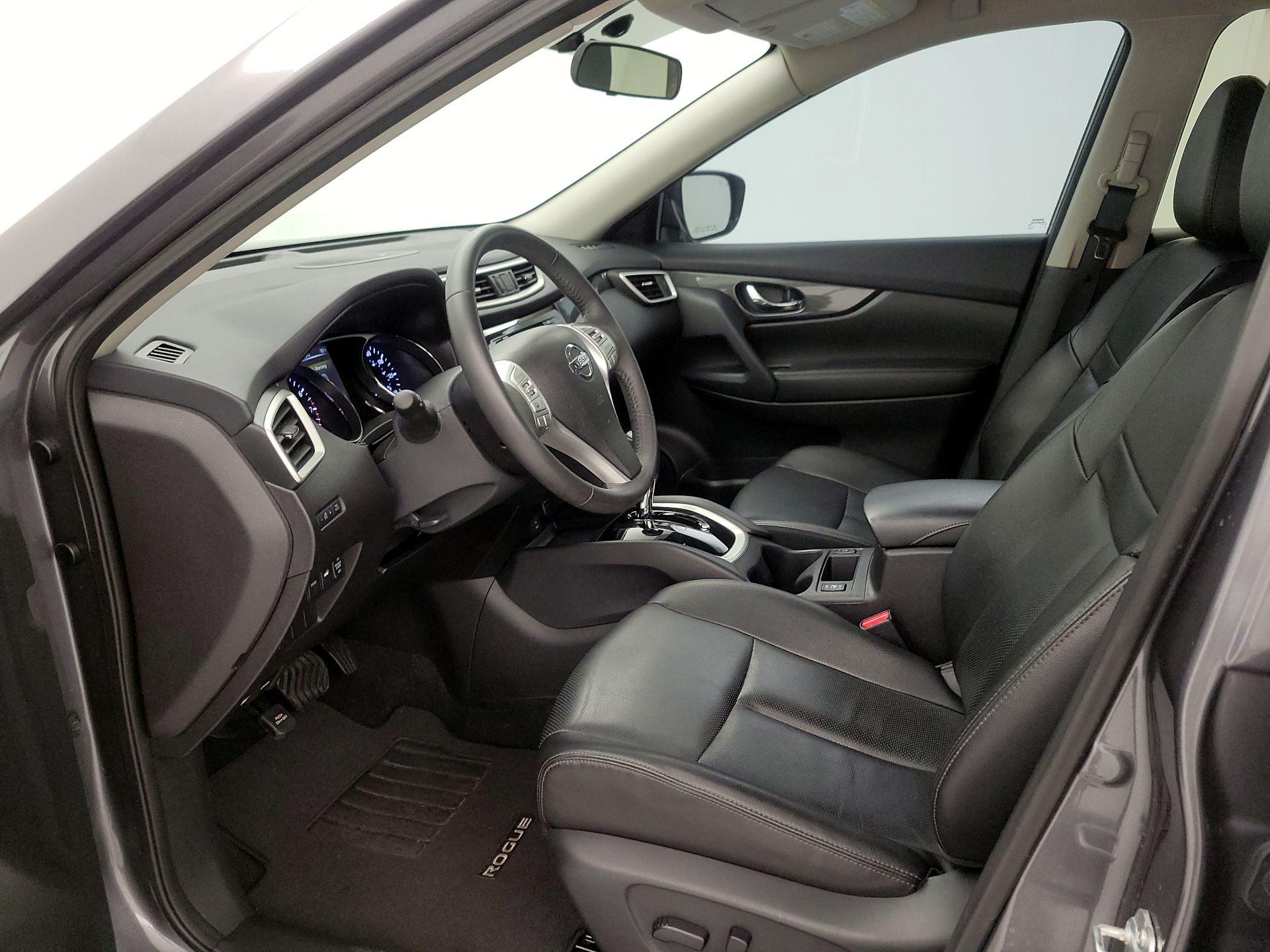 Thumbnail: 2016 Nissan Rogue - 11