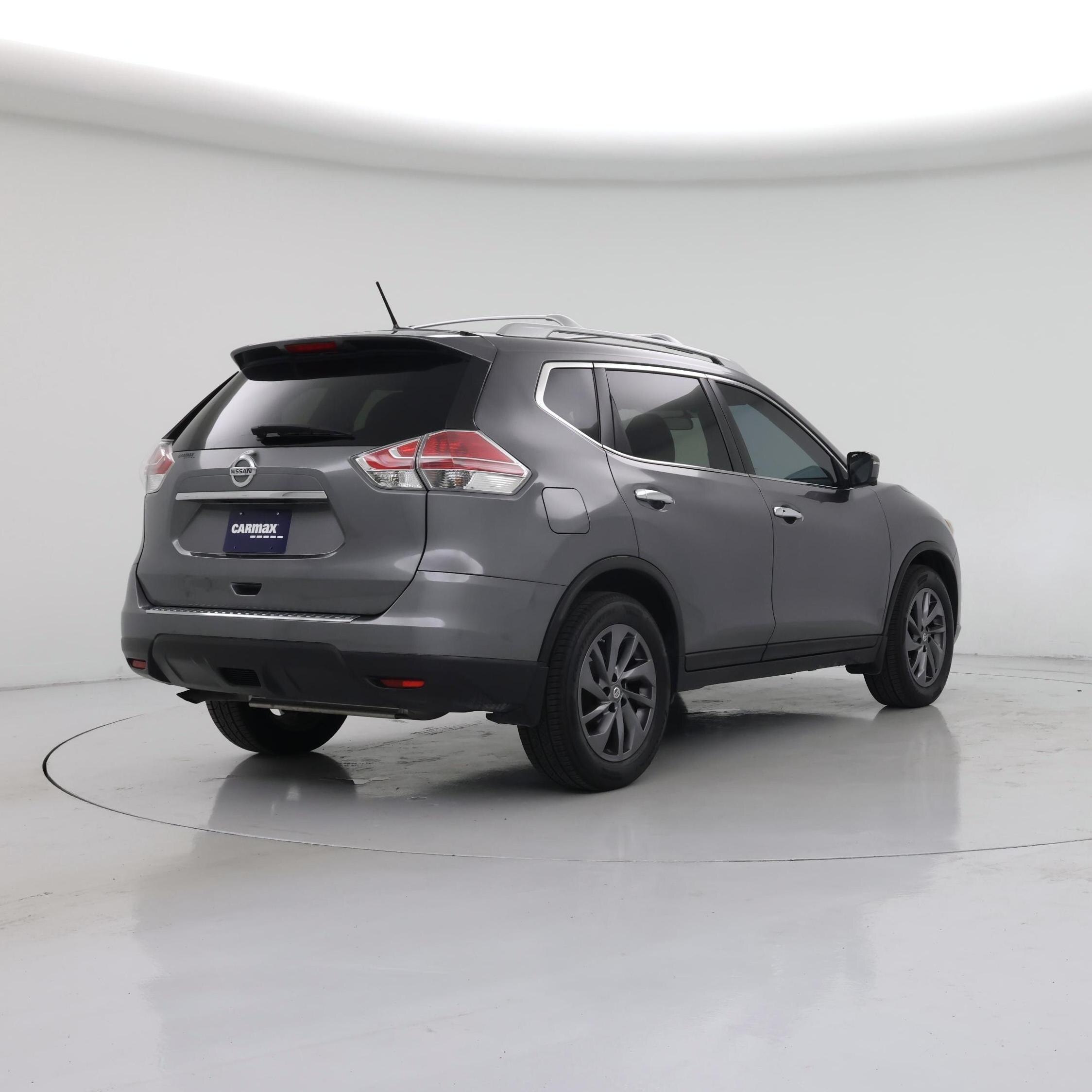 Thumbnail: 2016 Nissan Rogue - 8
