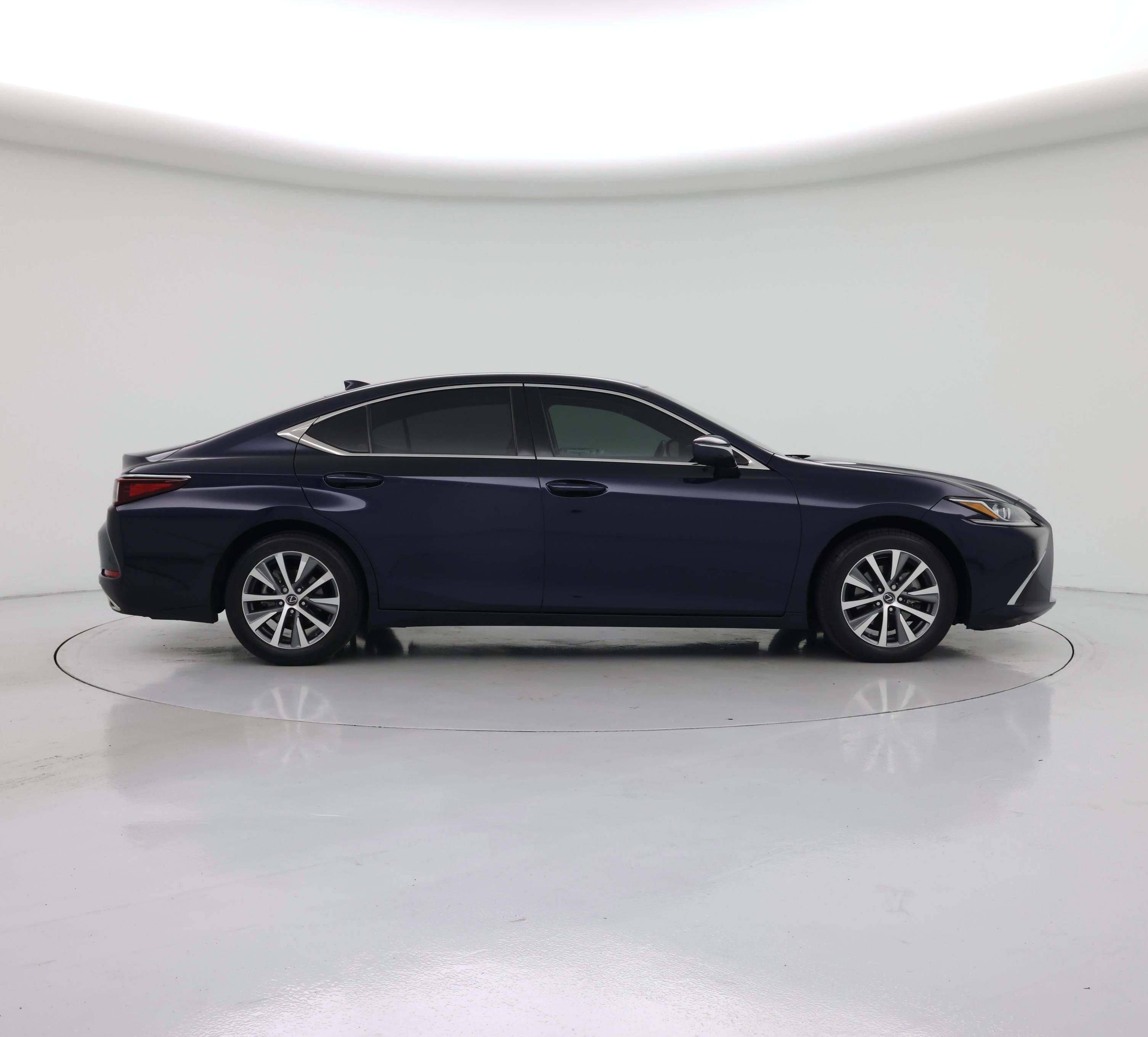 Thumbnail: 2020 Lexus ES - 7
