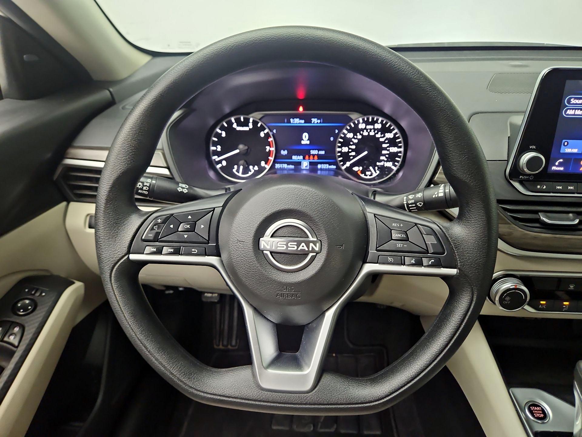 Thumbnail: 2025 Nissan Altima - 10