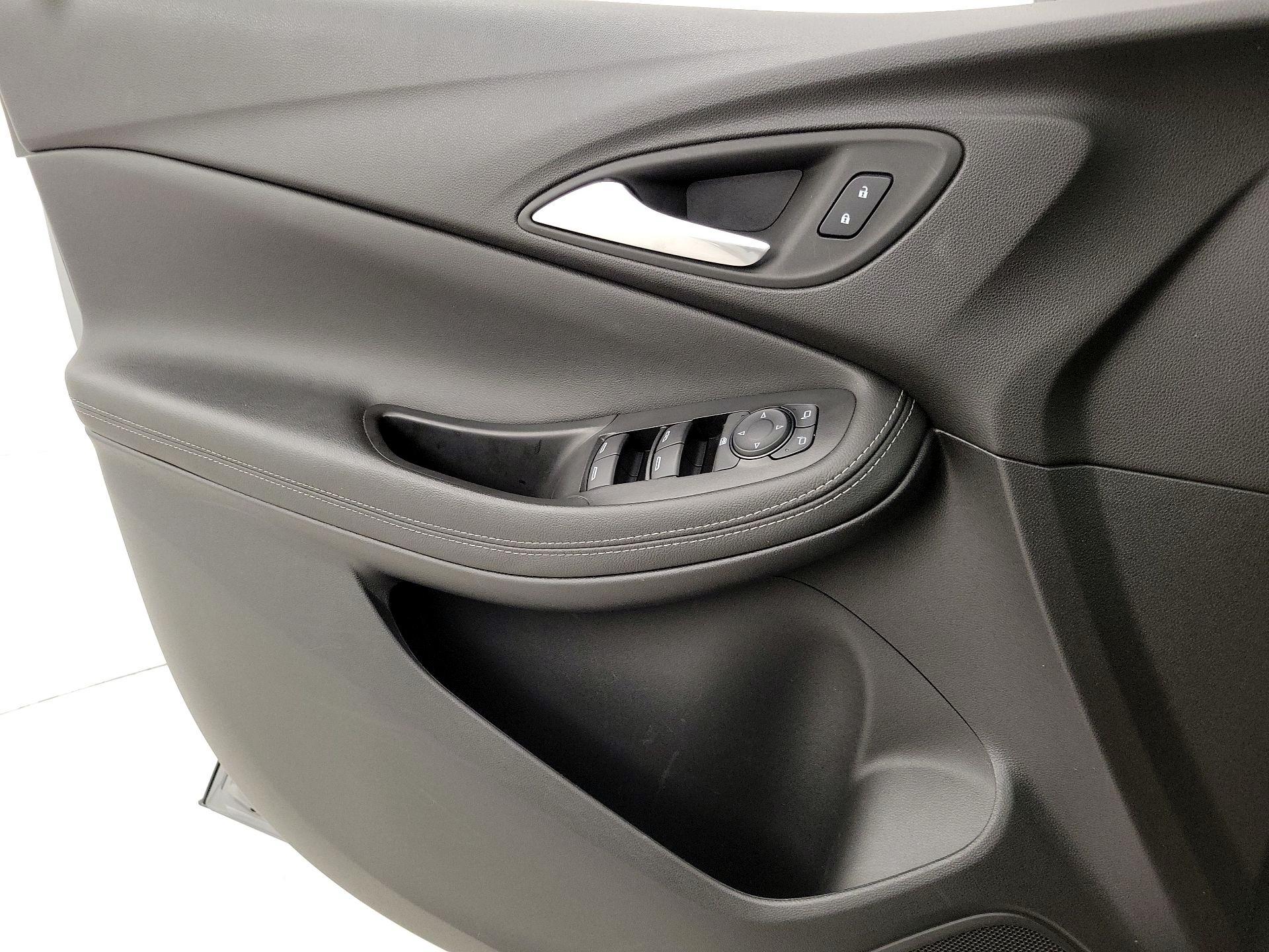 Thumbnail: 2025 Buick Encore GX - 12