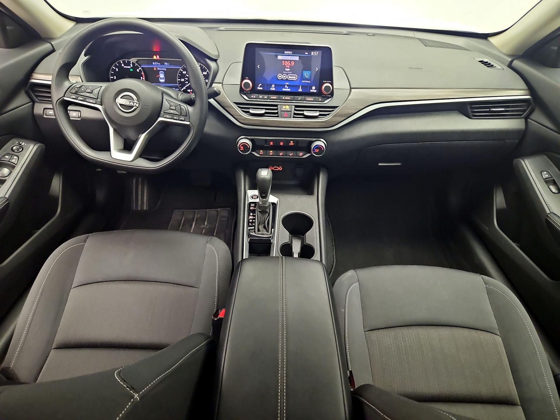 Thumbnail: 2025 Nissan Altima - 9