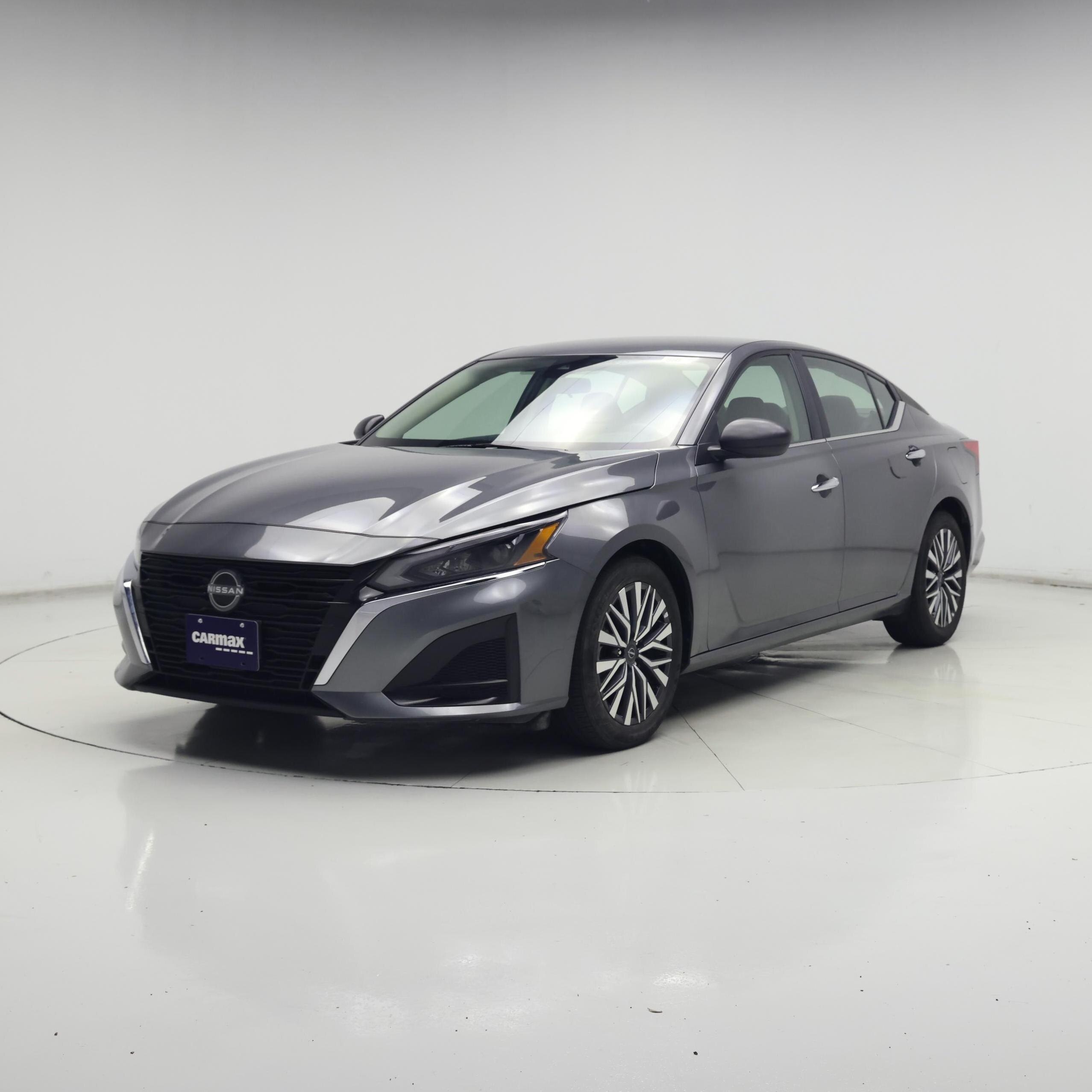 Thumbnail: 2025 Nissan Altima - 4