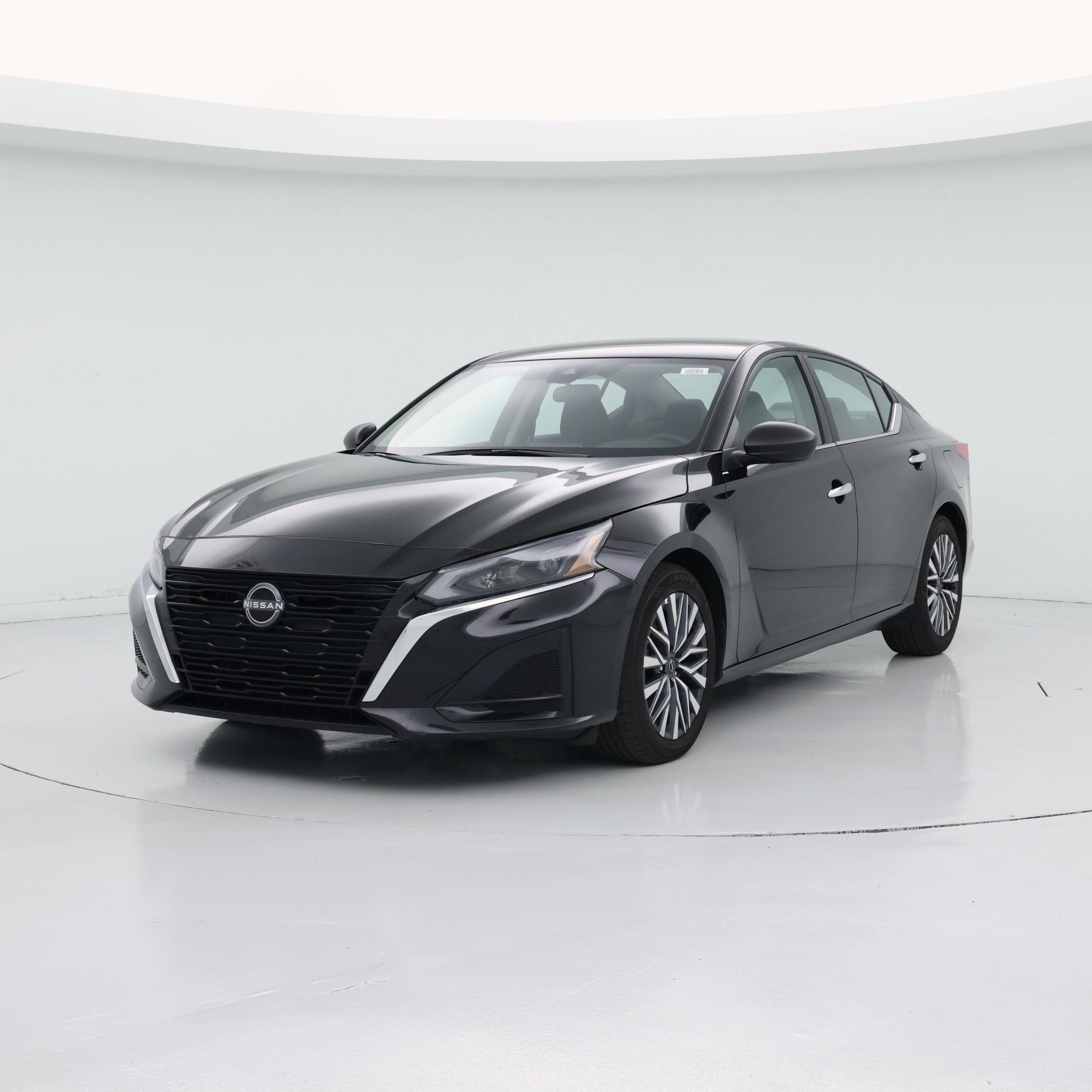 Thumbnail: 2025 Nissan Altima - 4
