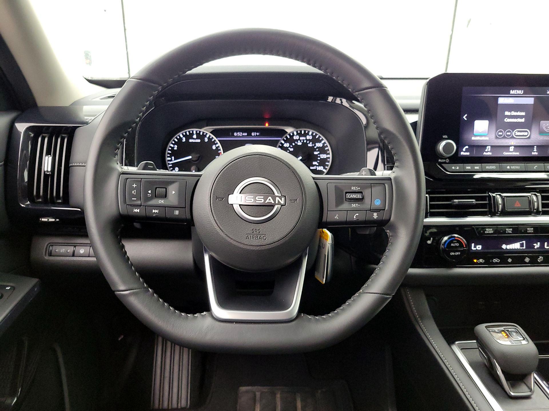 Thumbnail: 2025 Nissan Pathfinder - 10