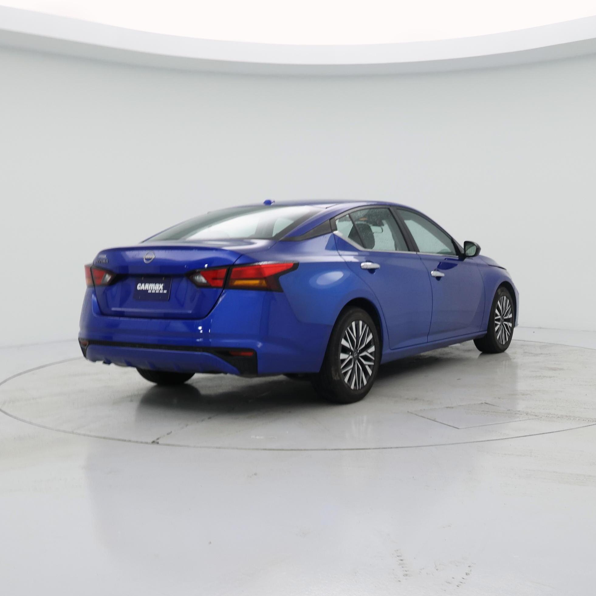 Thumbnail: 2025 Nissan Altima - 8