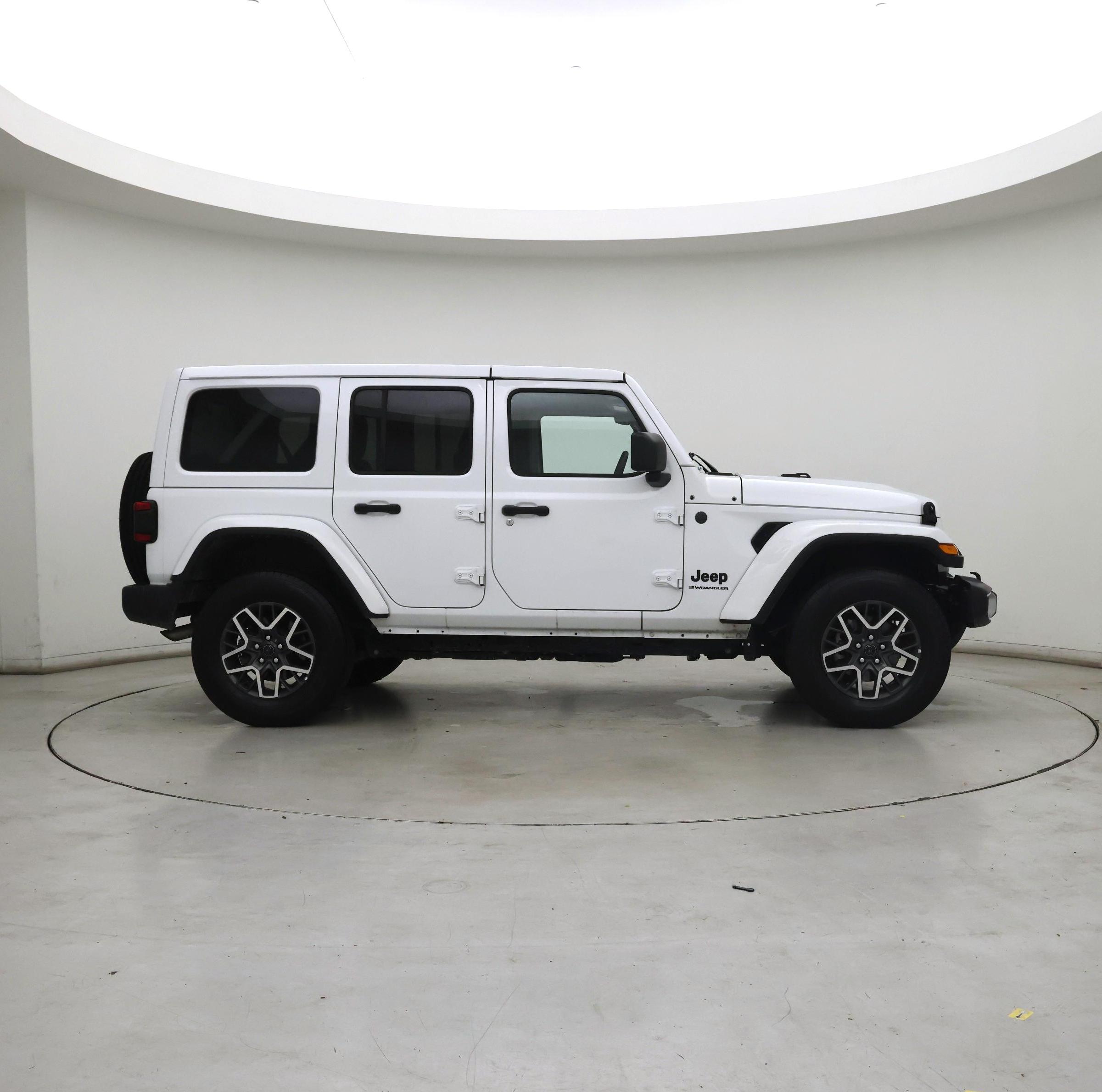 Thumbnail: 2025 Jeep Wrangler - 7