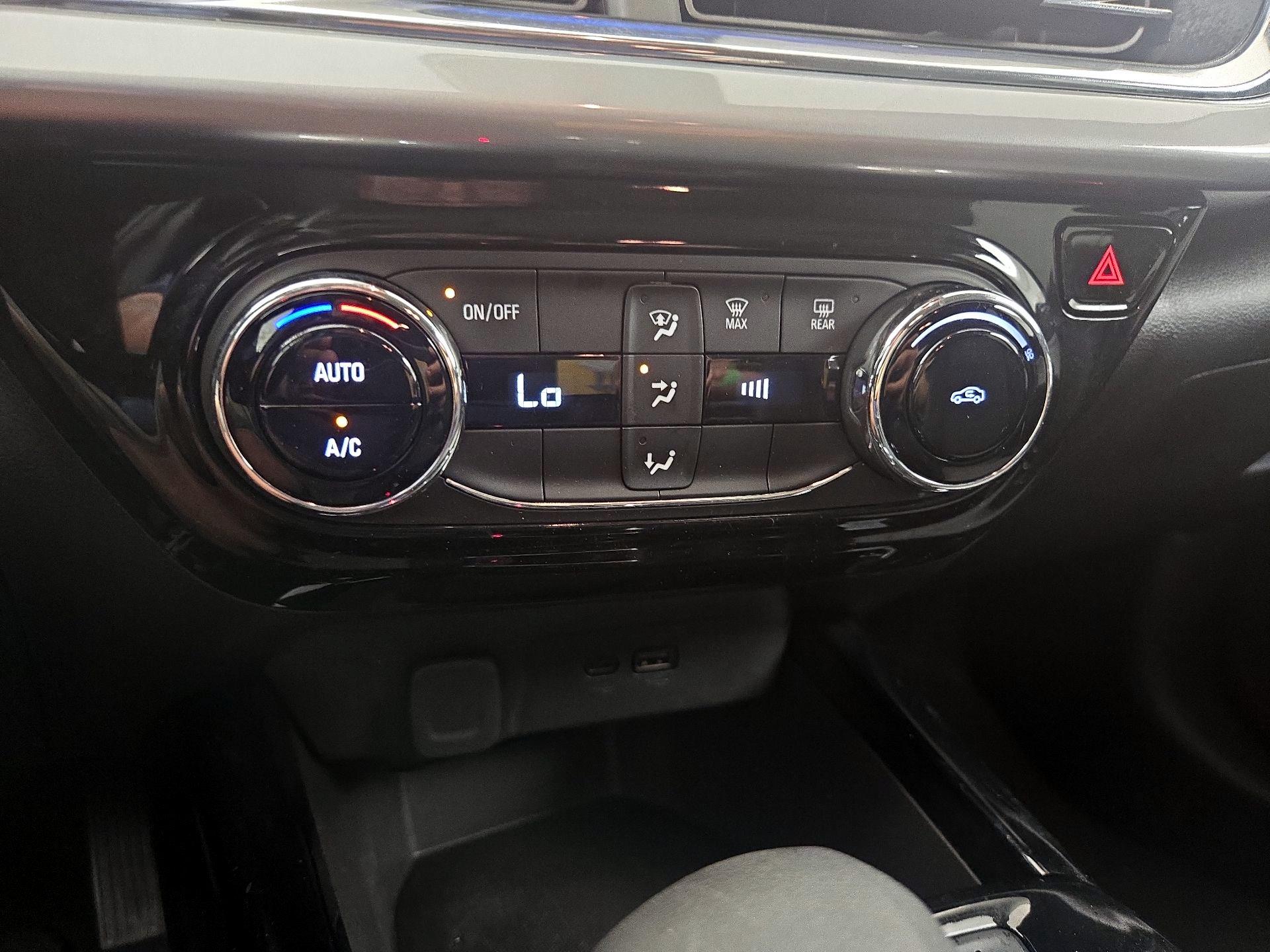 Thumbnail: 2025 Chevrolet Trax - 16