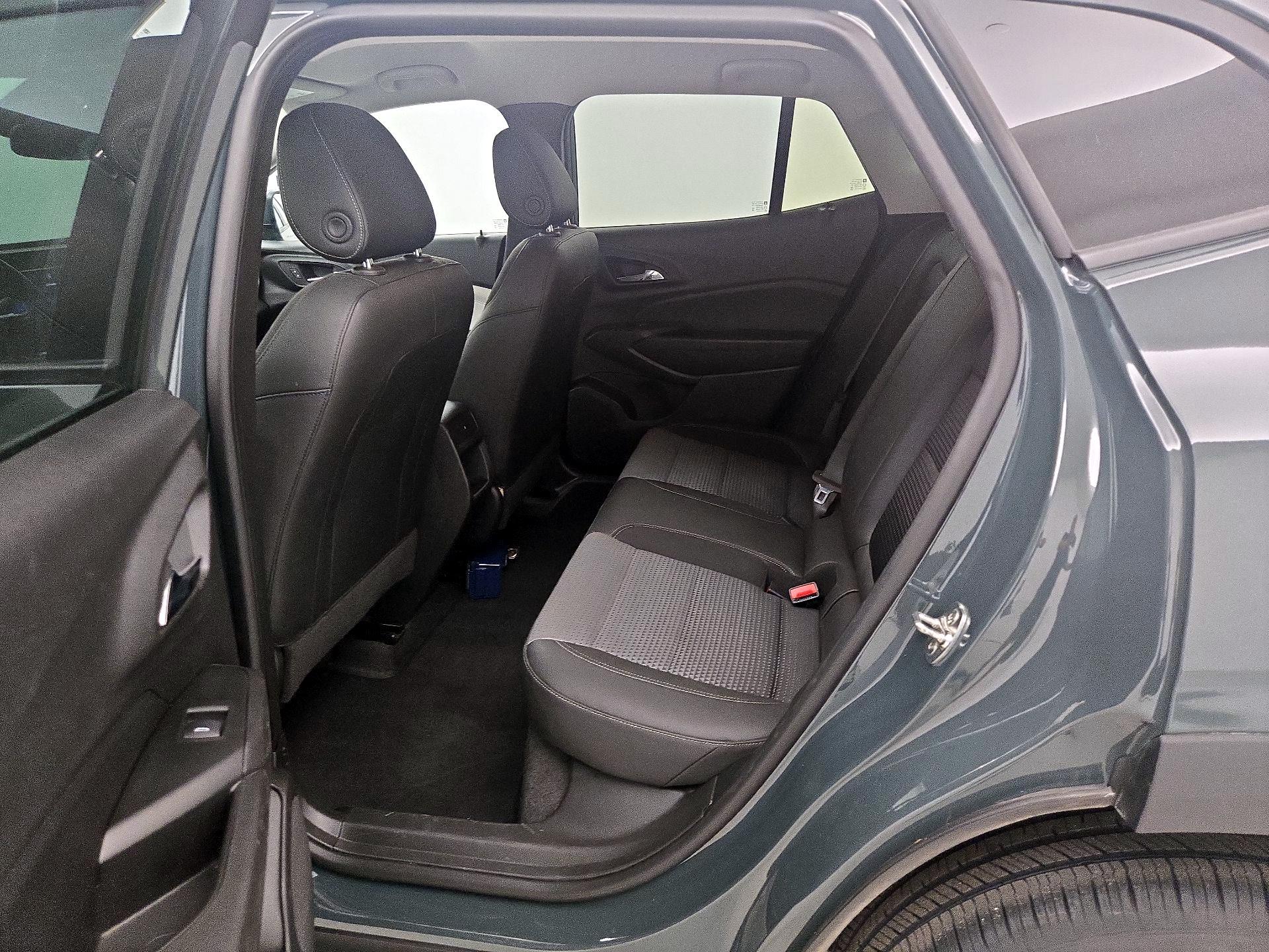 Thumbnail: 2025 Chevrolet Trax - 19