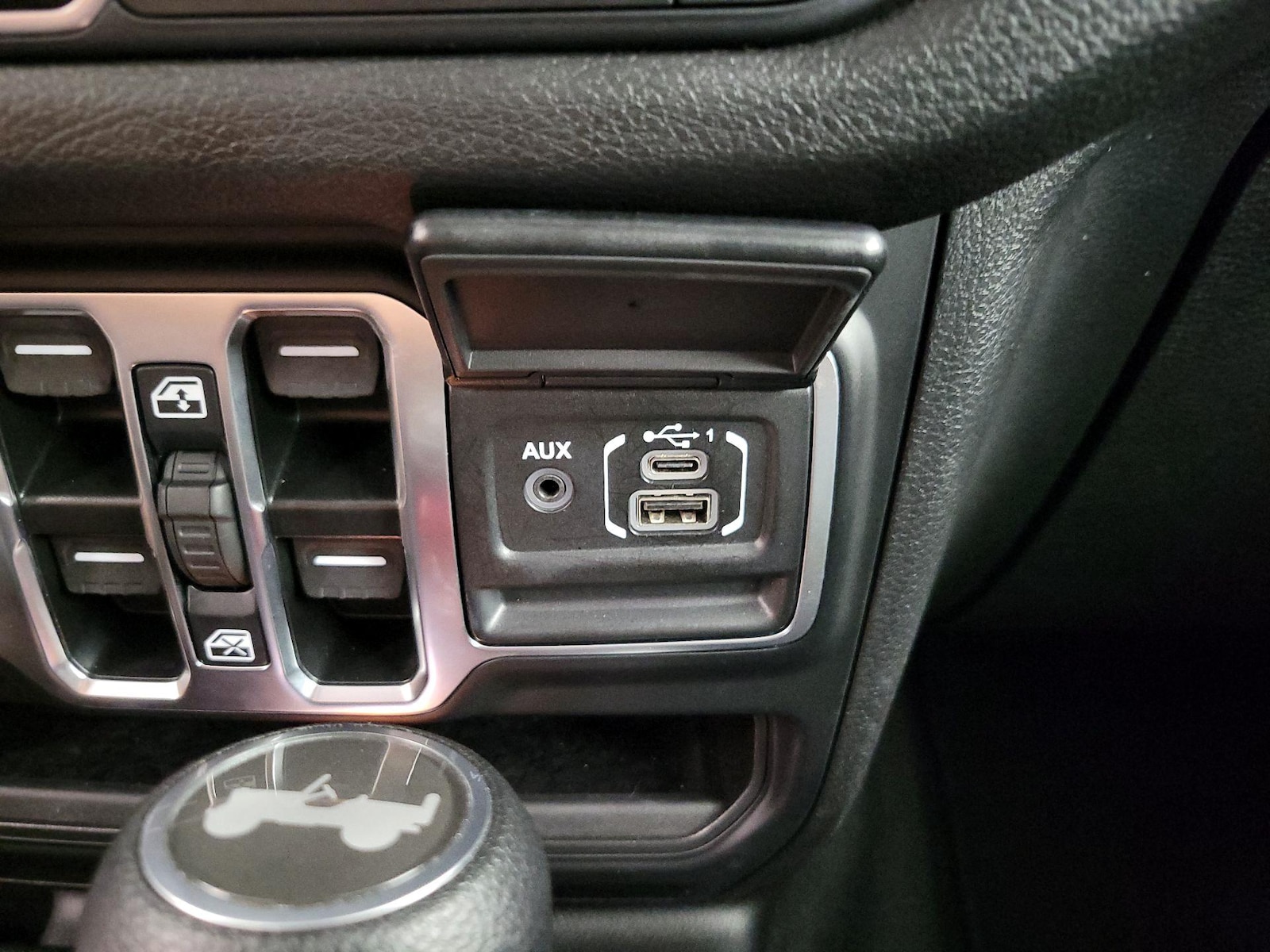 2025 Jeep Wrangler 4-Door Sport S - Photo 19